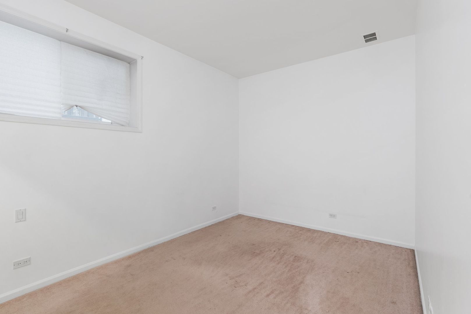 5028 W Lawrence Avenue Unit: 1