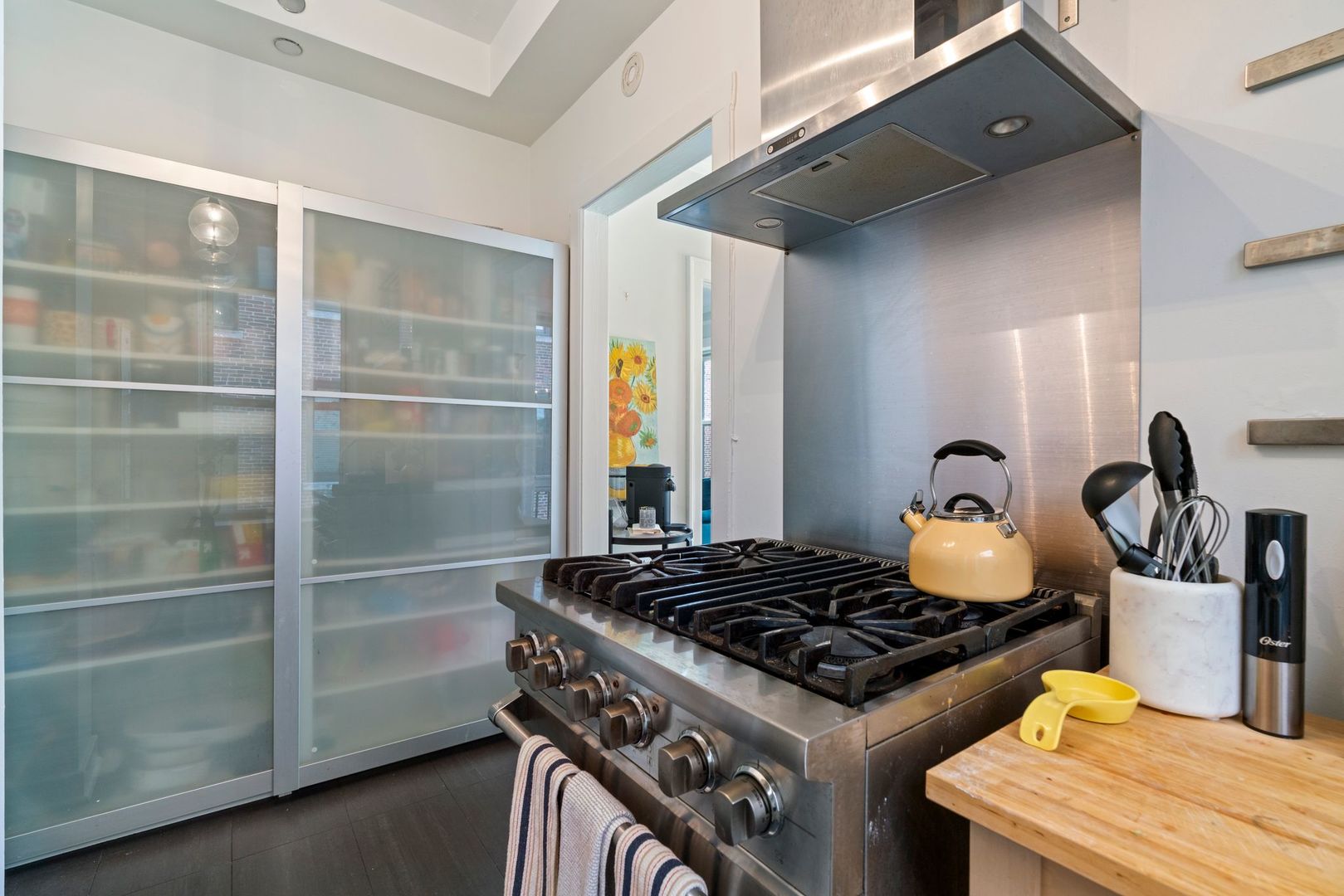 400 W DEMING Place Unit: 4-O