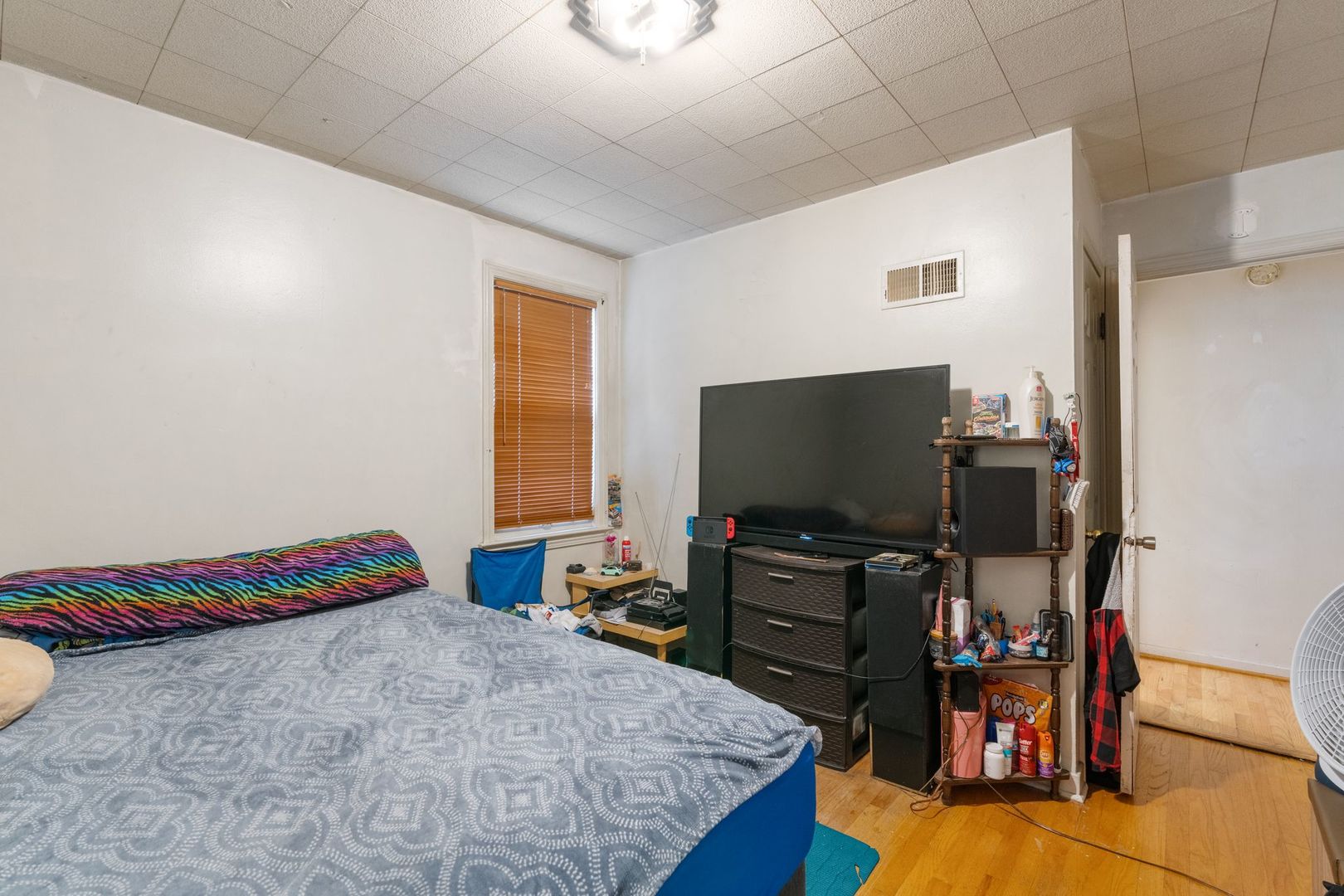 8227 Keating Avenue Unit: 1B