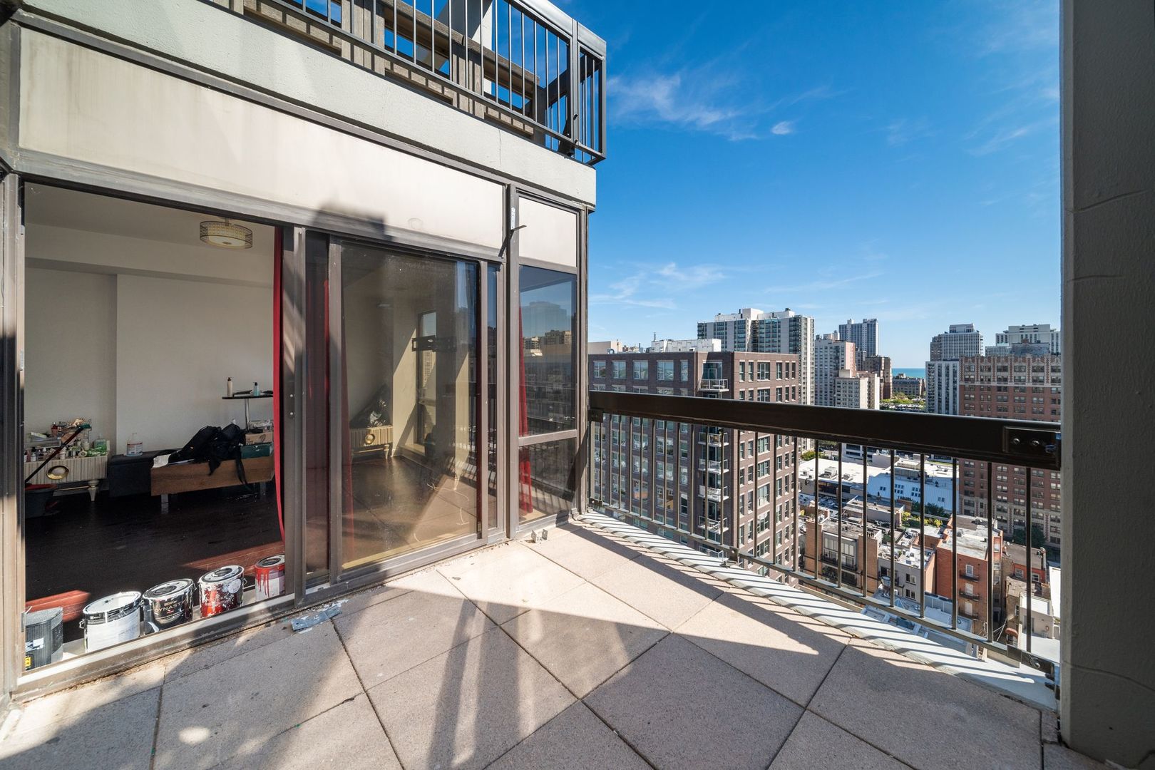 1212 N Wells Street Unit: 1701