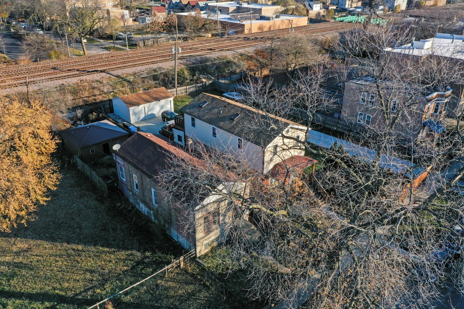 3540 W Carroll Avenue