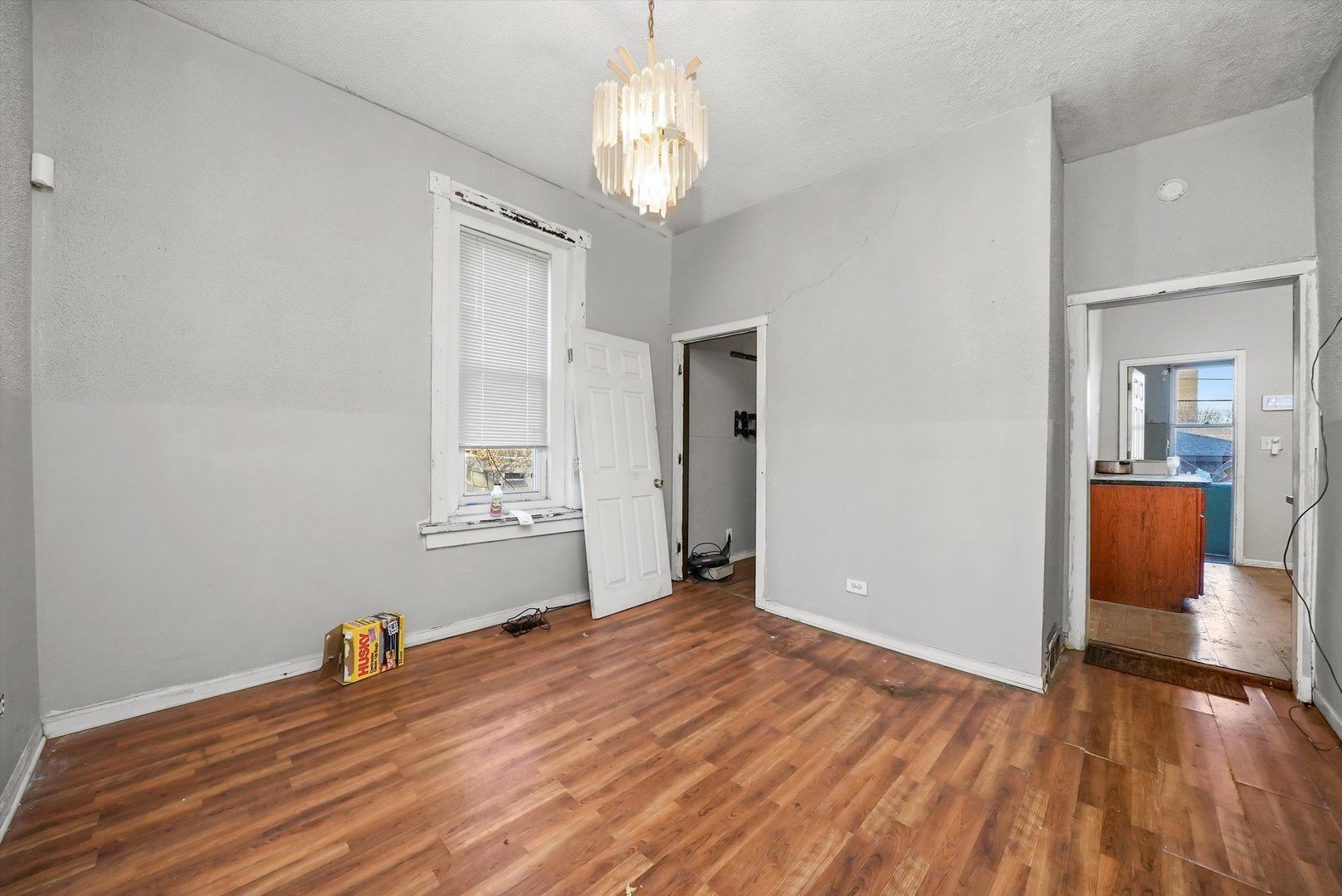 3540 W Carroll Avenue