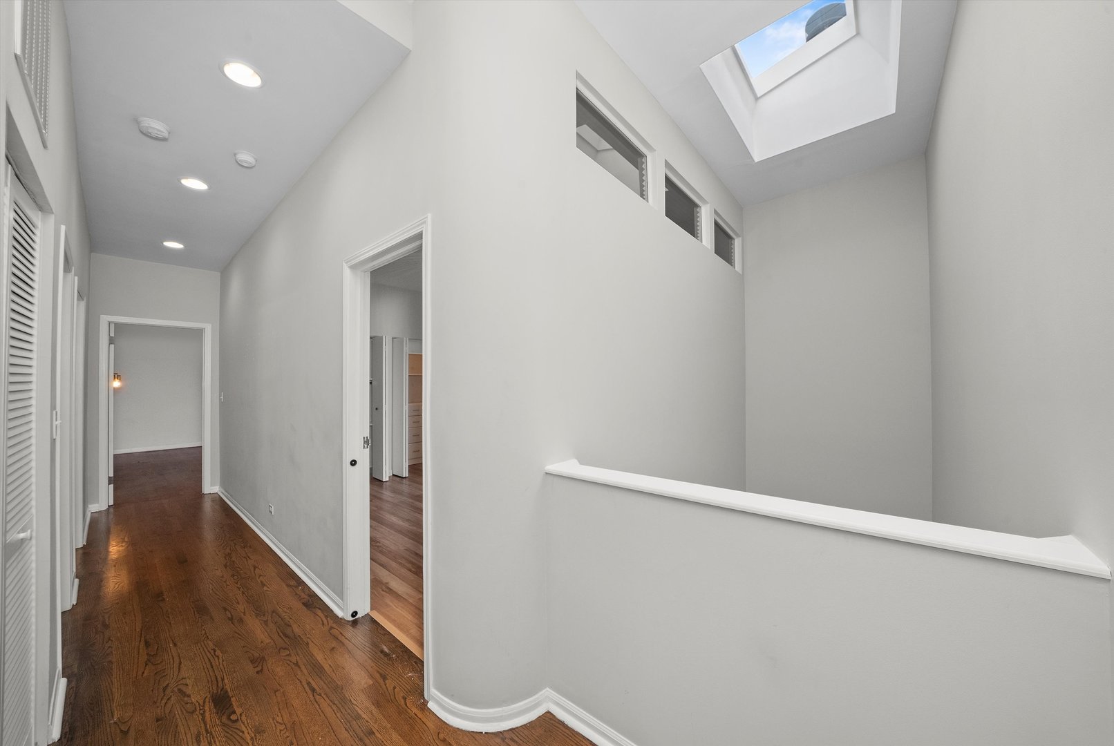 1432 W Erie Street Unit: 3R