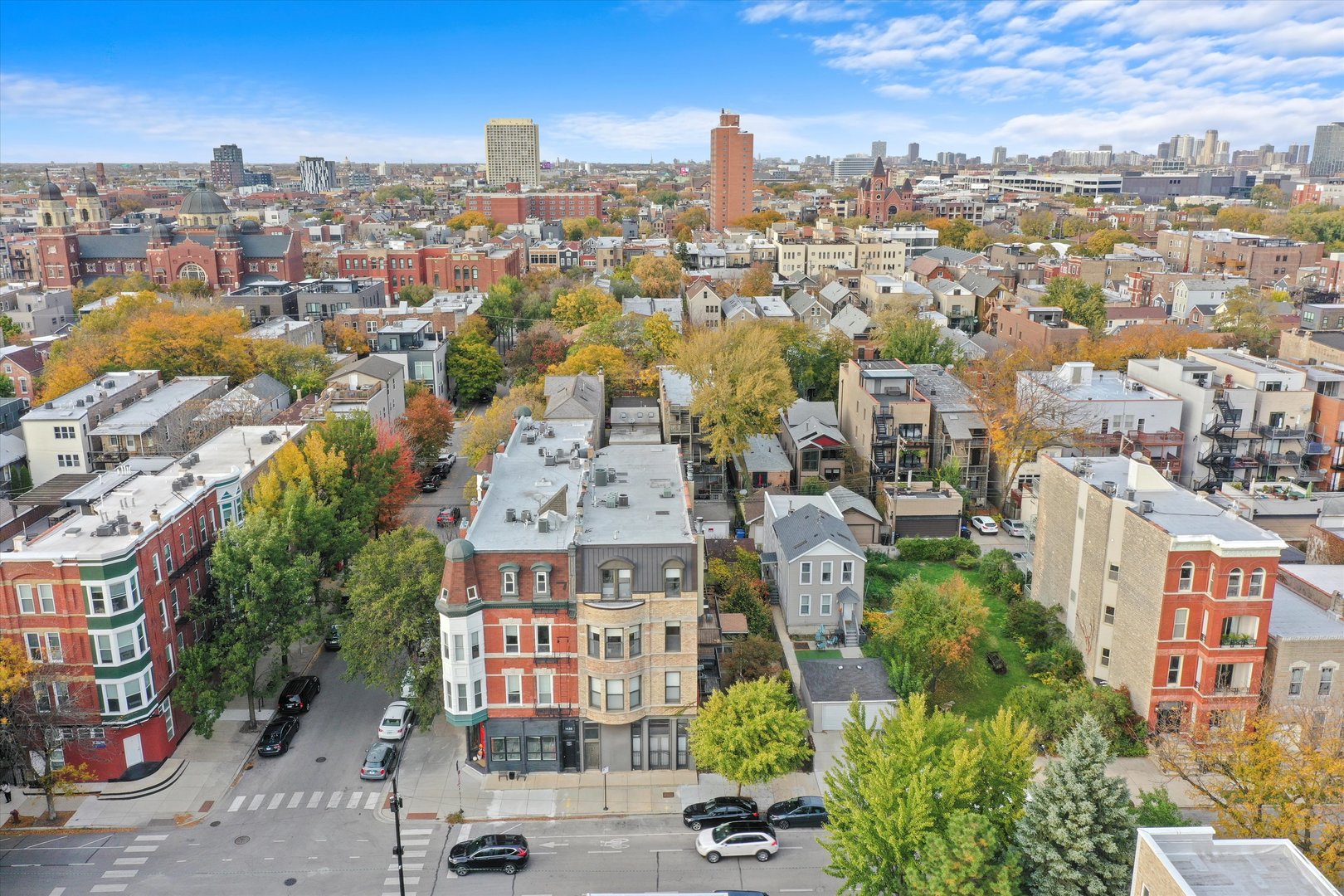 1432 W Erie Street Unit: 3R