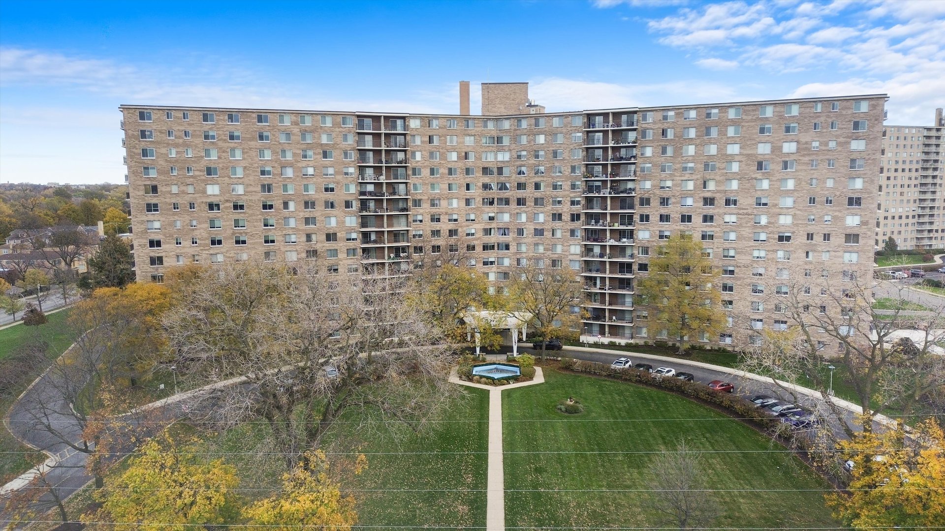 7141 N Kedzie Avenue Unit: 1212