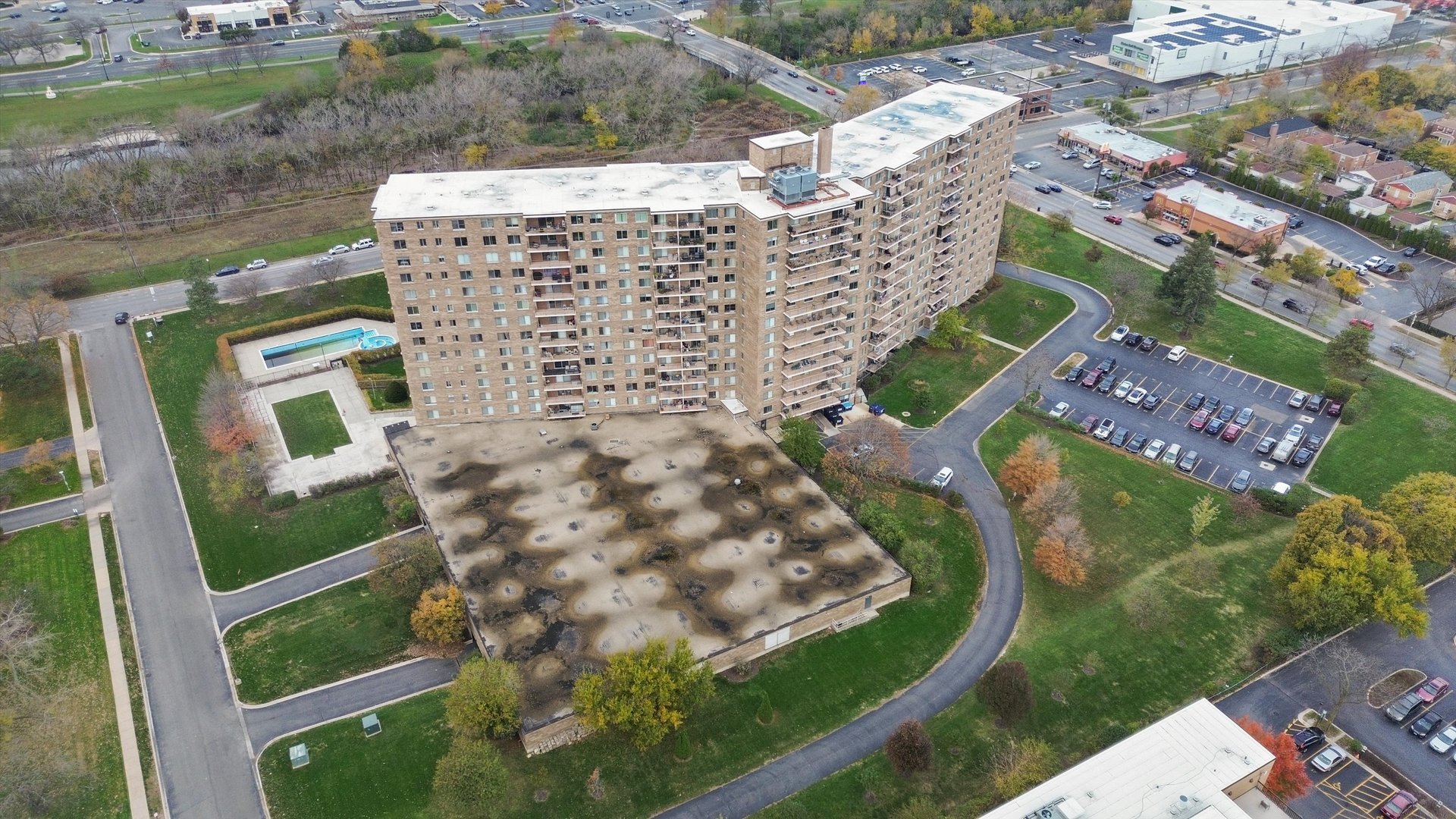 7141 N Kedzie Avenue Unit: 1212