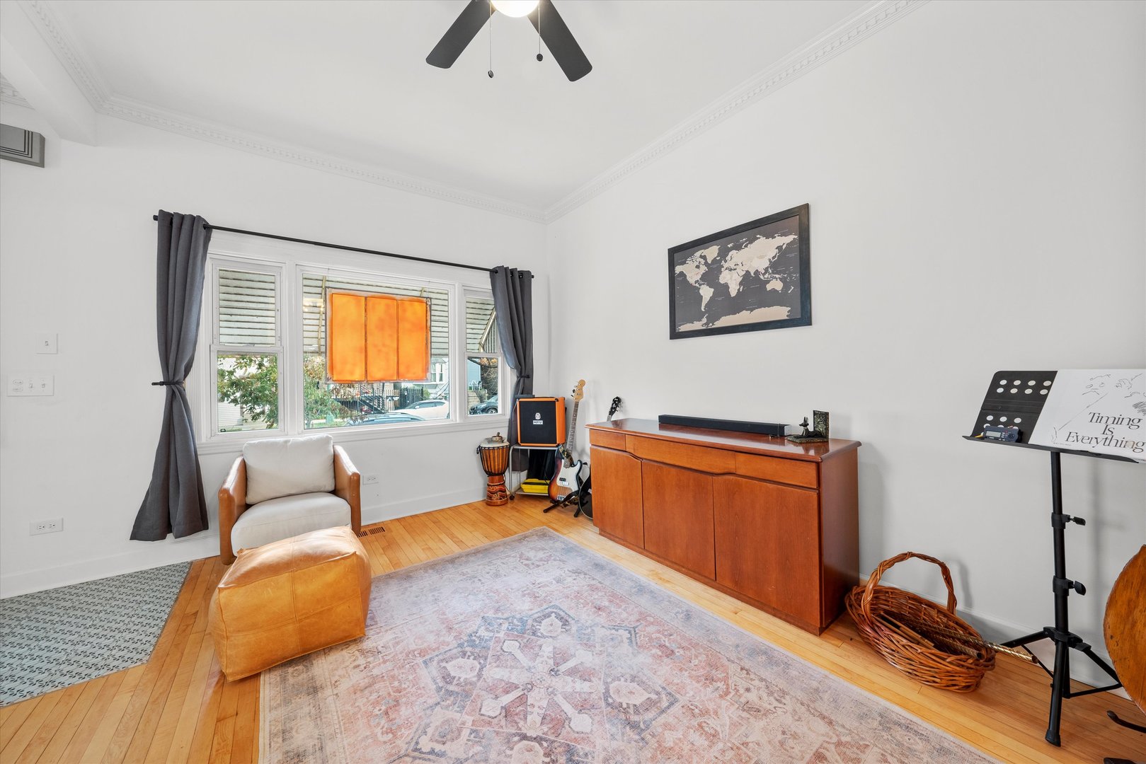 2642 N California Avenue Unit: 1