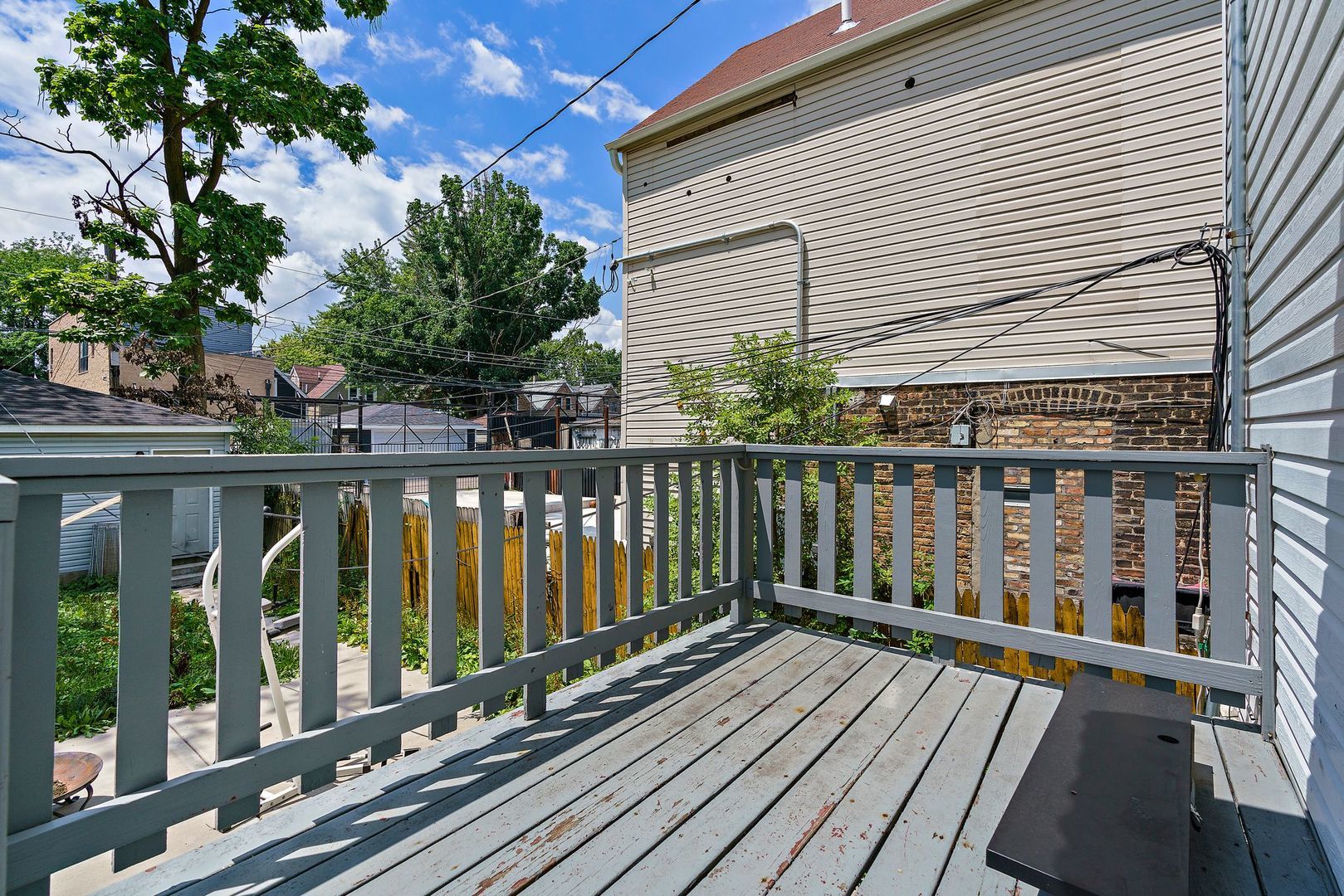 1400 N Lawndale Avenue Unit: 1