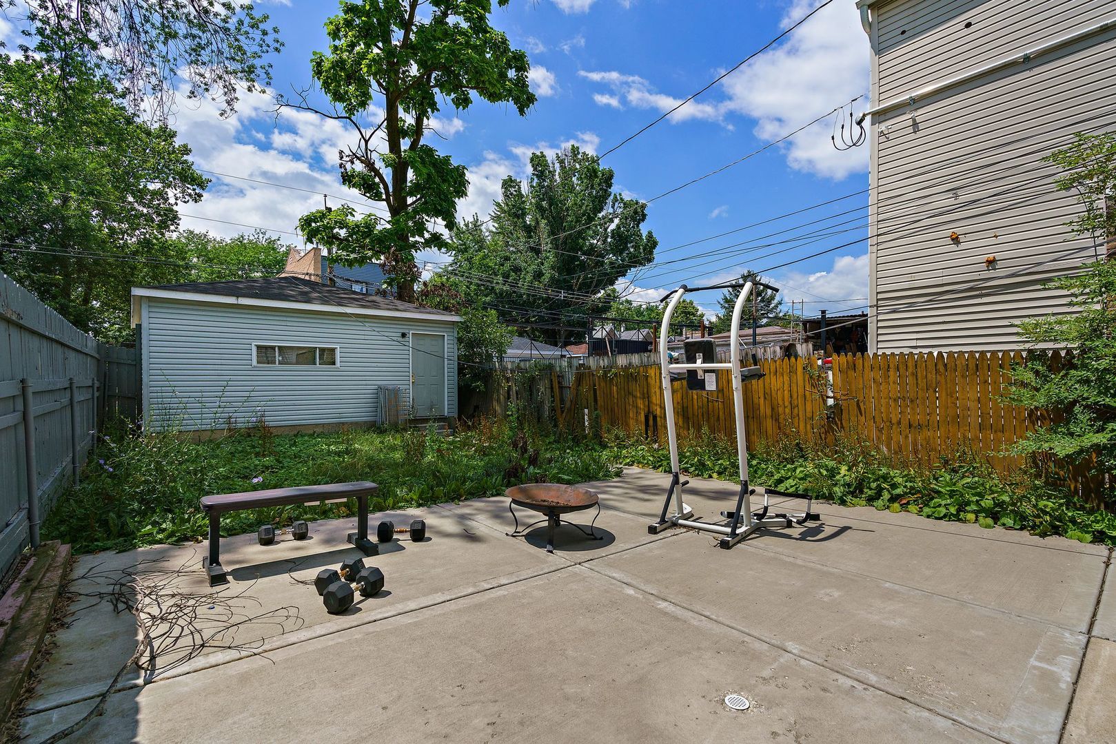 1400 N Lawndale Avenue Unit: 1