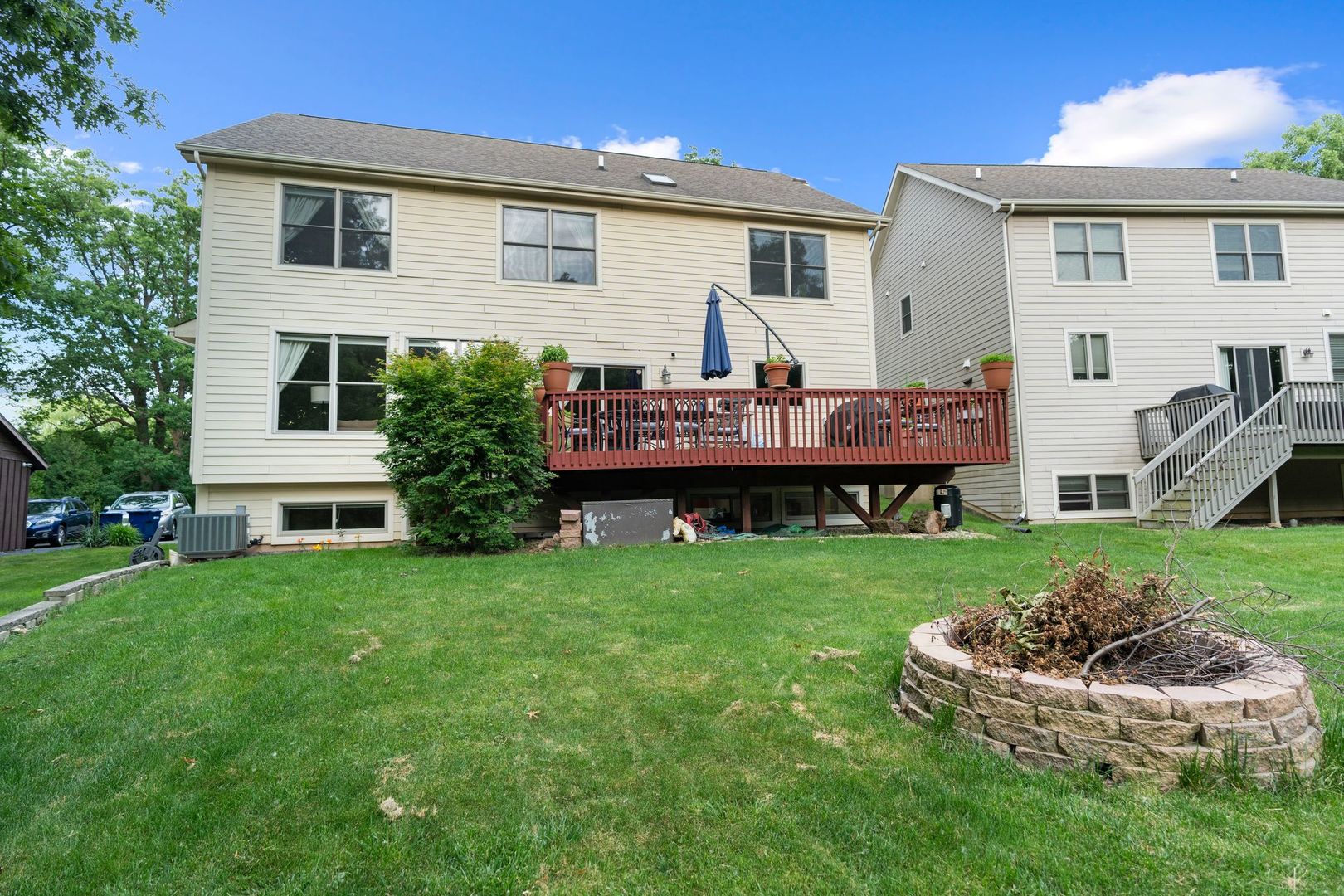 106 Forest View Drive