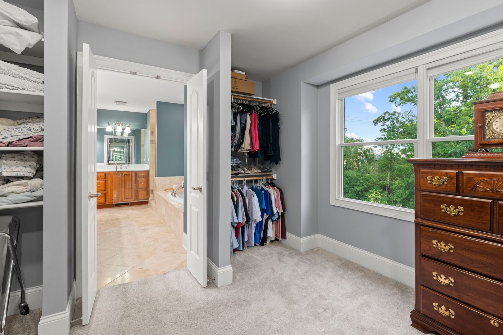 106 Forest View Drive