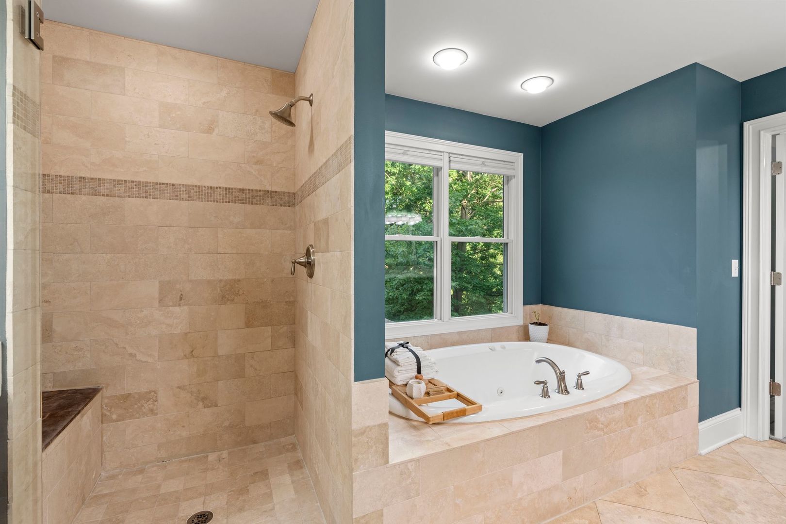 106 Forest View Drive
