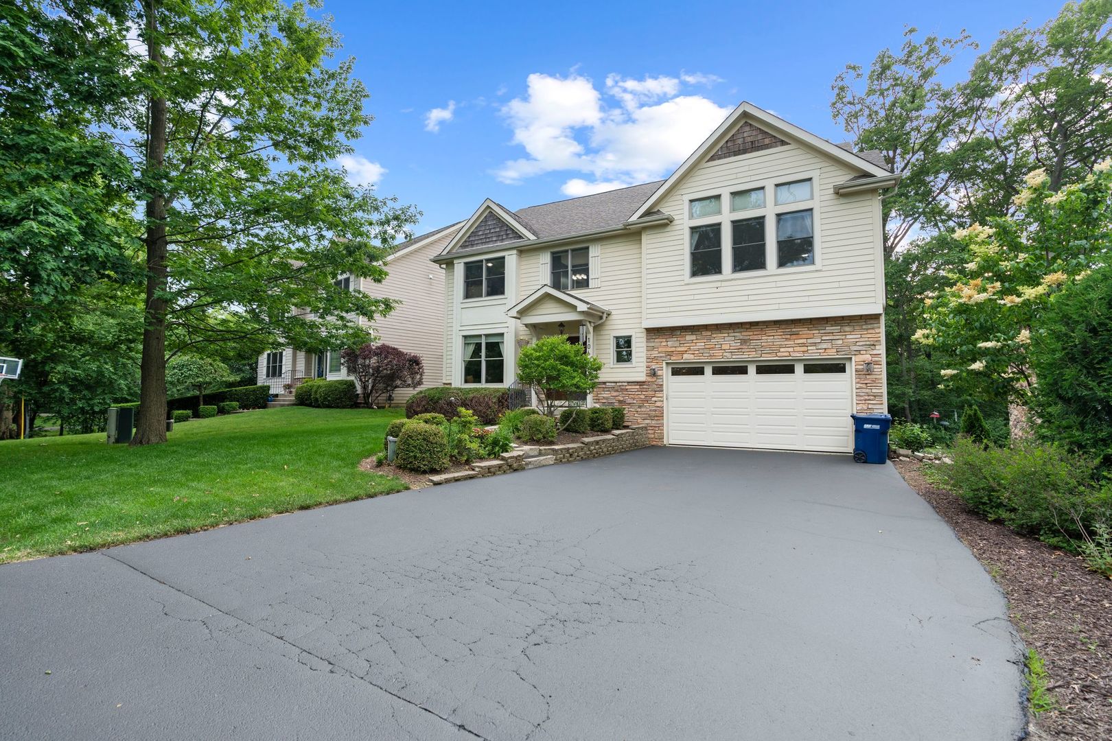 106 Forest View Drive