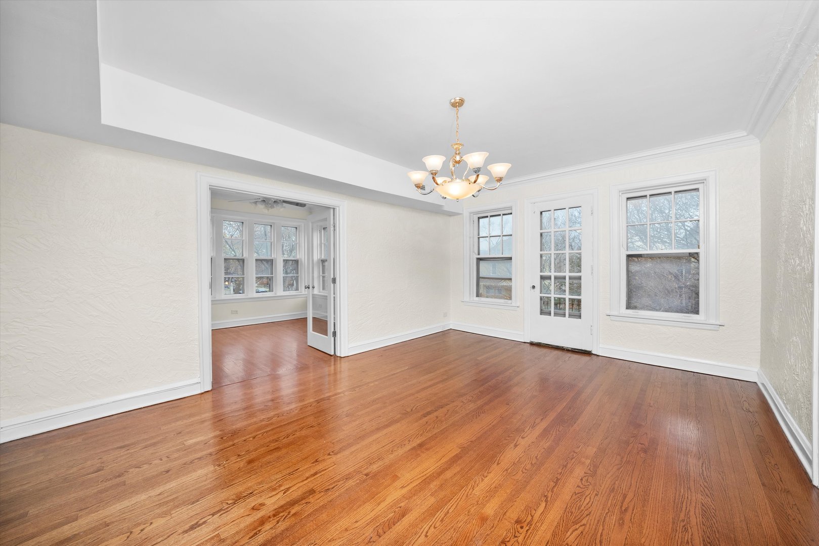 5800 W Adams Street Unit: 2E