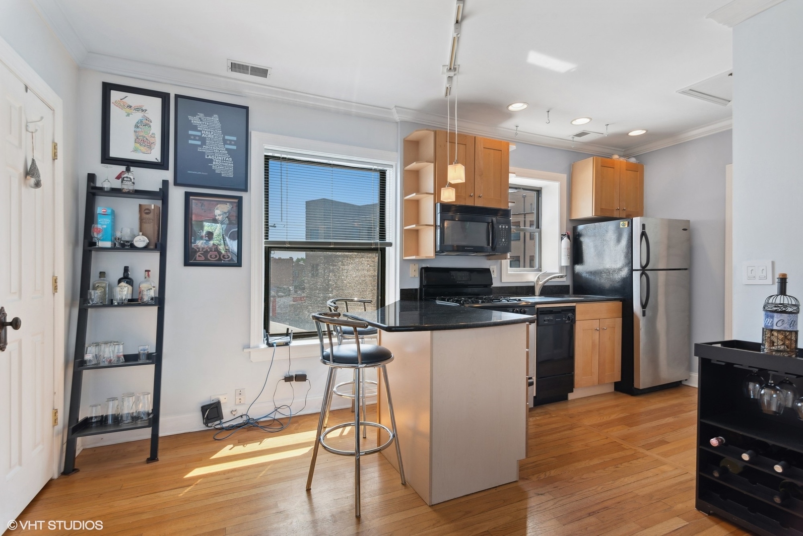 1137 W Grace Street Unit: 3W