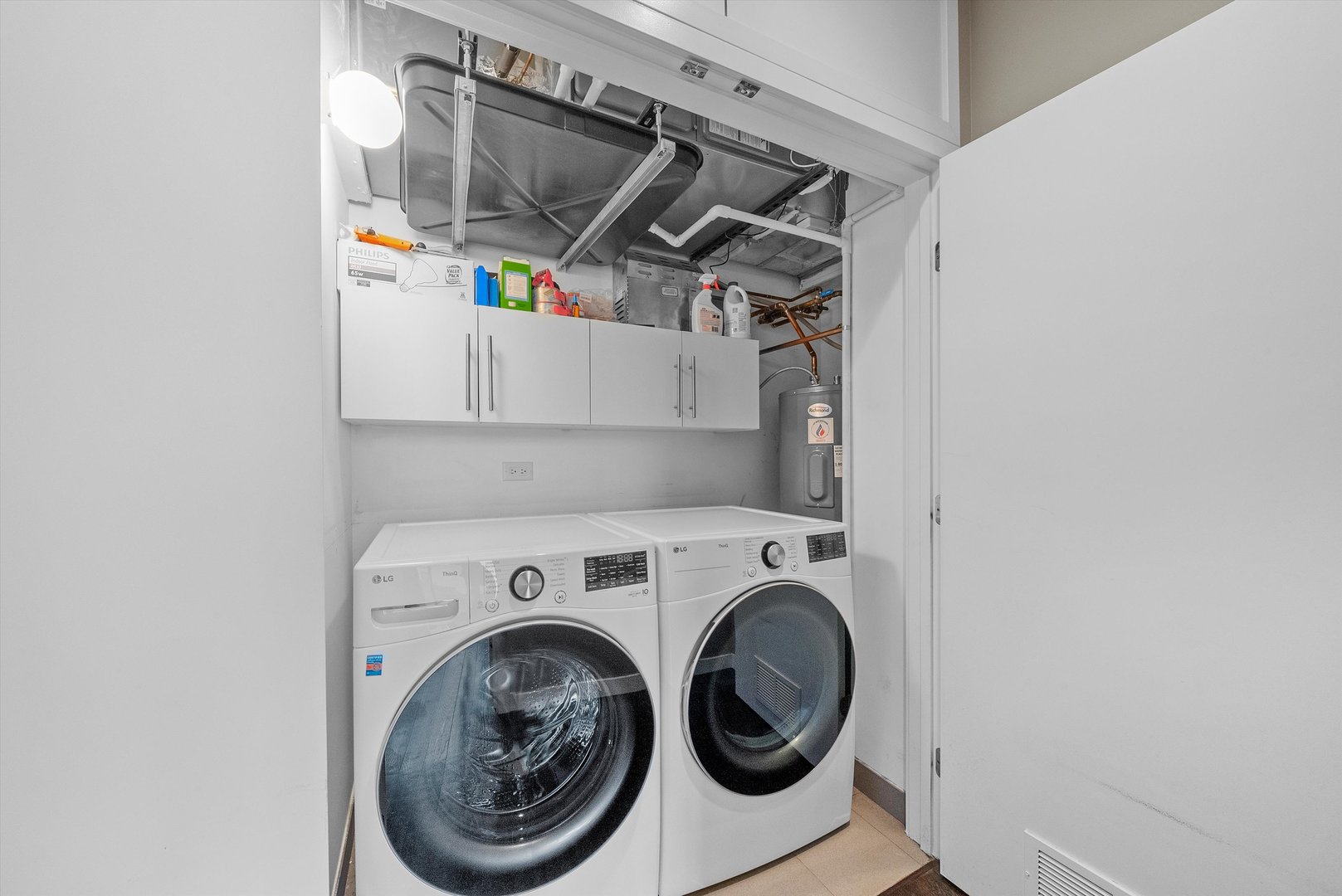 2800 W North Avenue Unit: 403