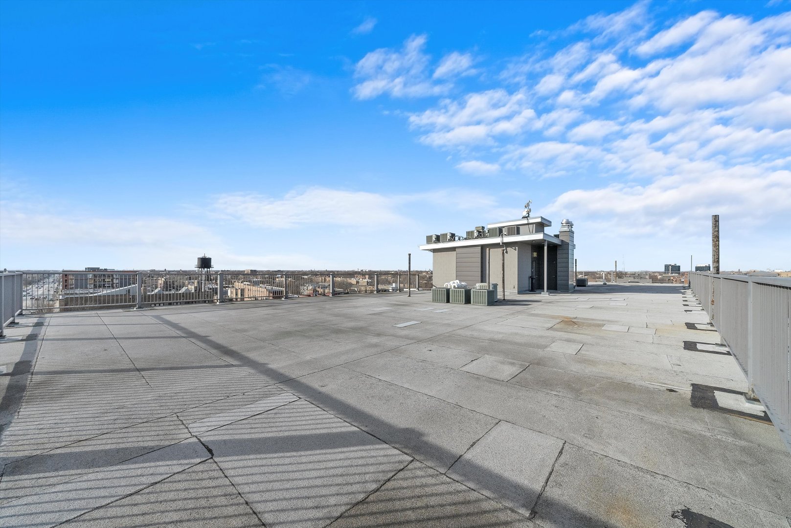 2800 W North Avenue Unit: 403