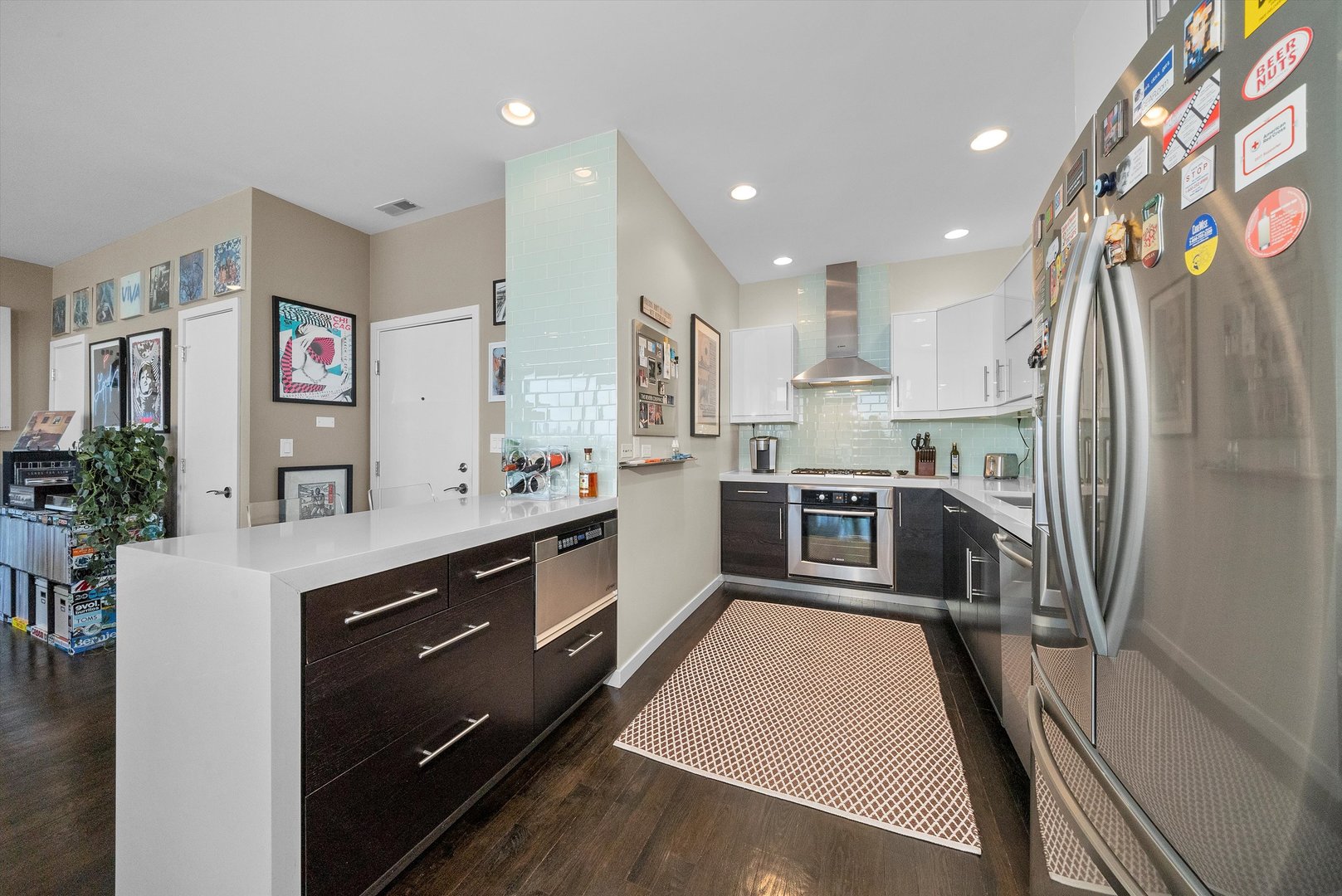 2800 W North Avenue Unit: 403