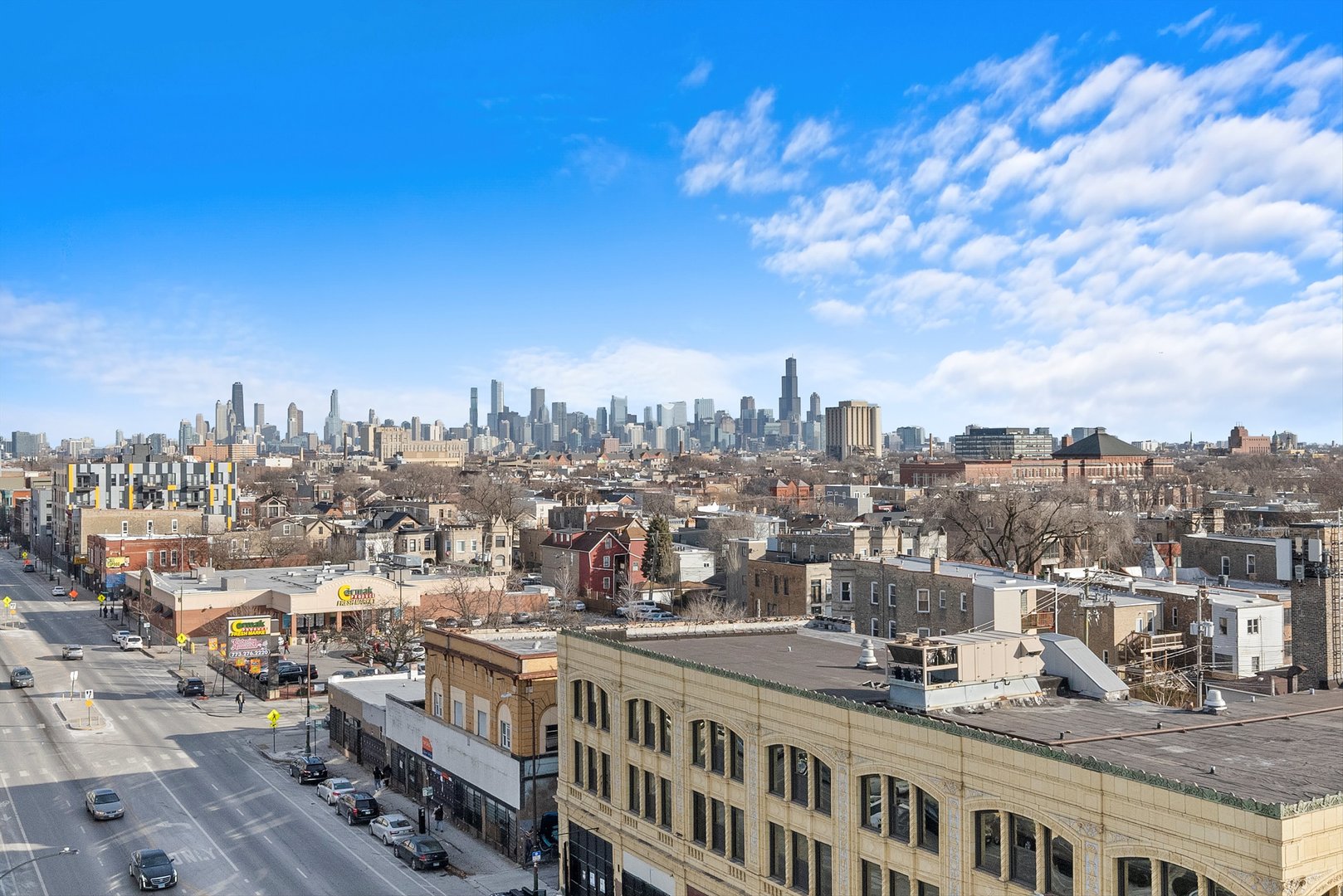 2800 W North Avenue Unit: 403