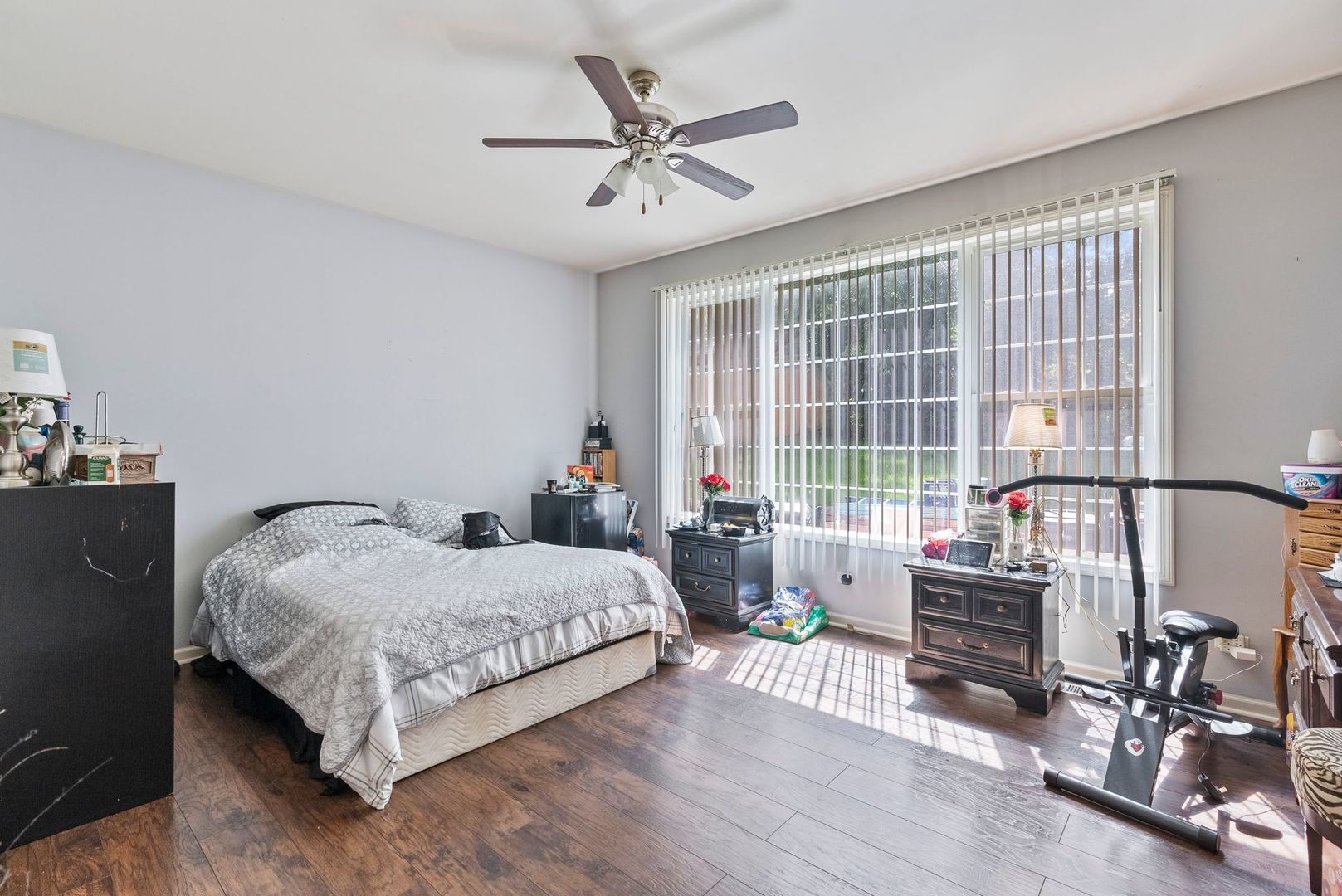 260-262 Chaparral Circle