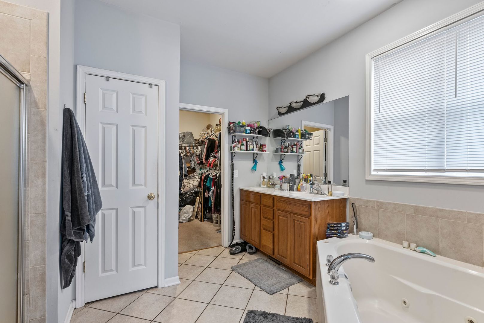 260-262 Chaparral Circle
