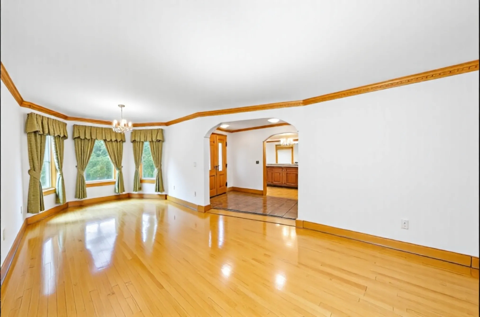 300 N BRADLEY Road