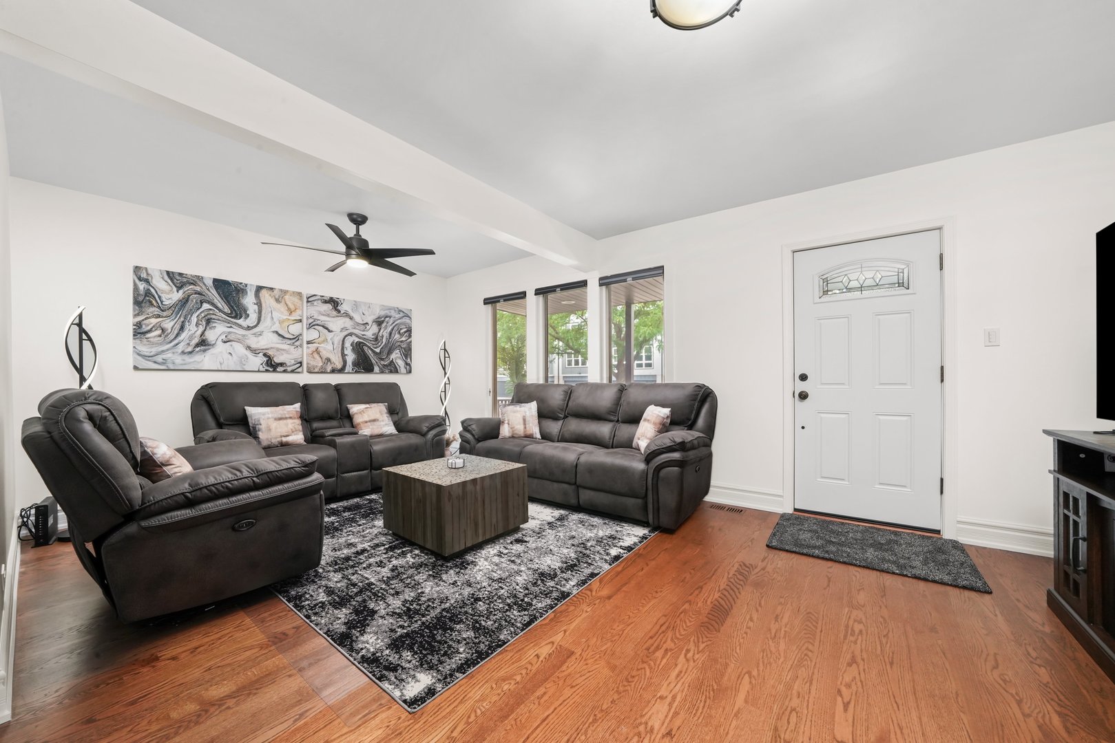 8503 W Center Avenue