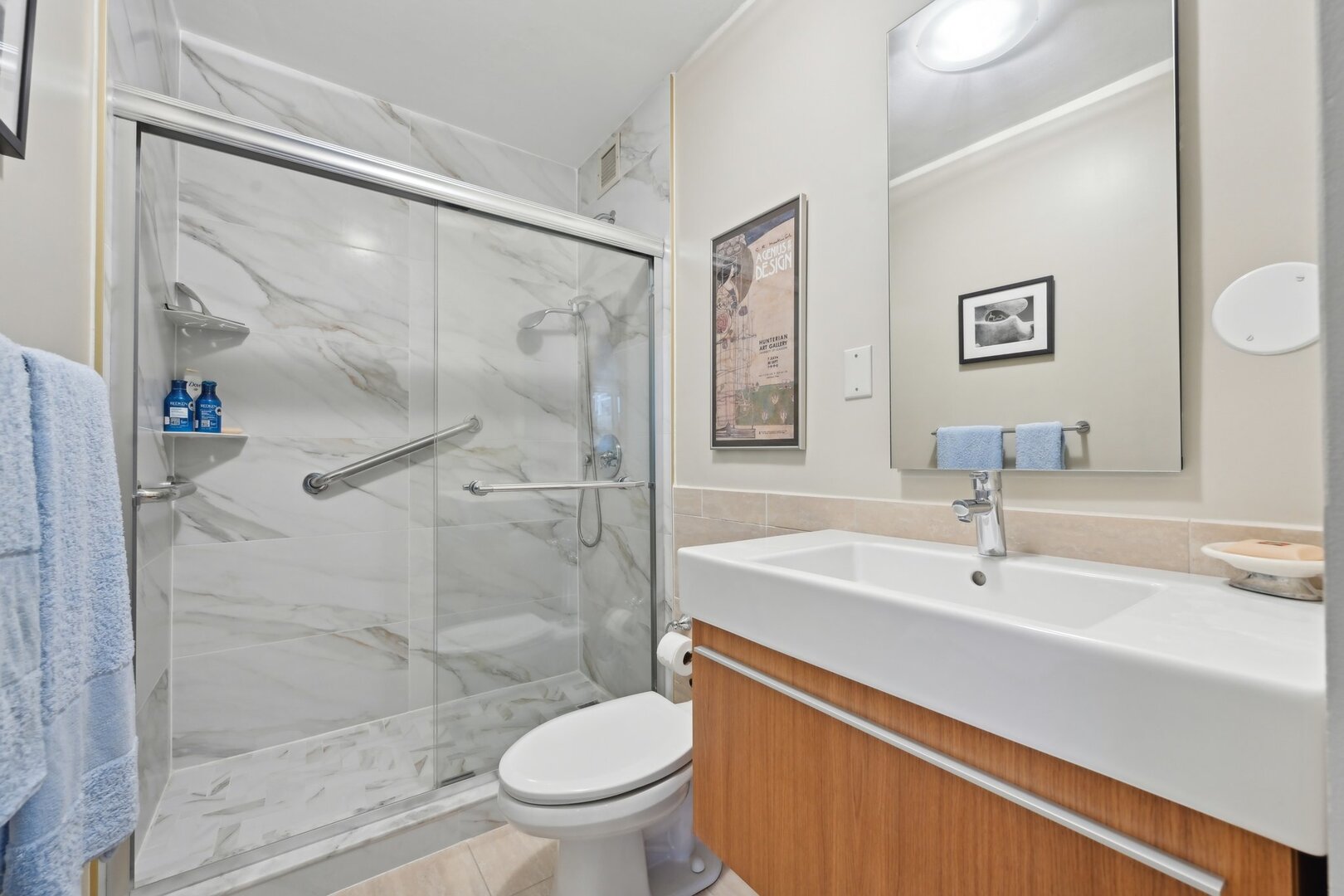 1325 N State Parkway Unit: 8E