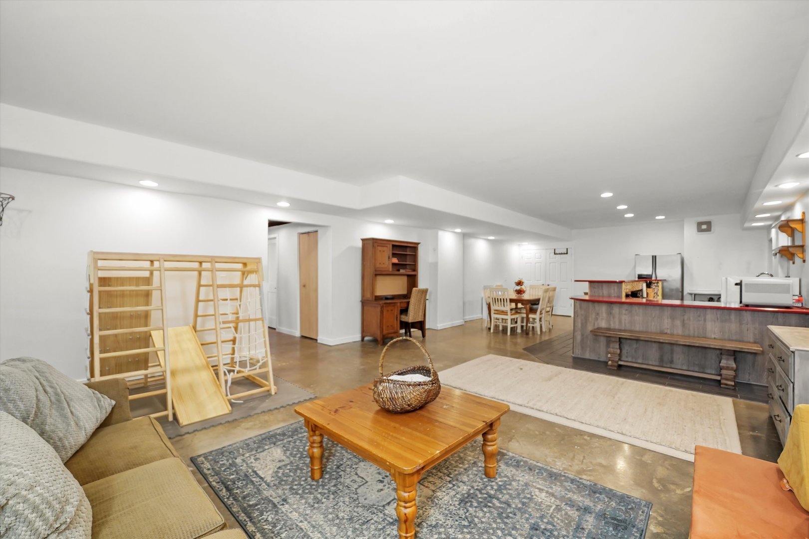 16512 Nelson Road