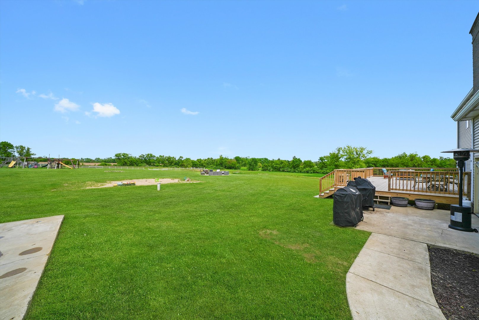 16512 Nelson Road