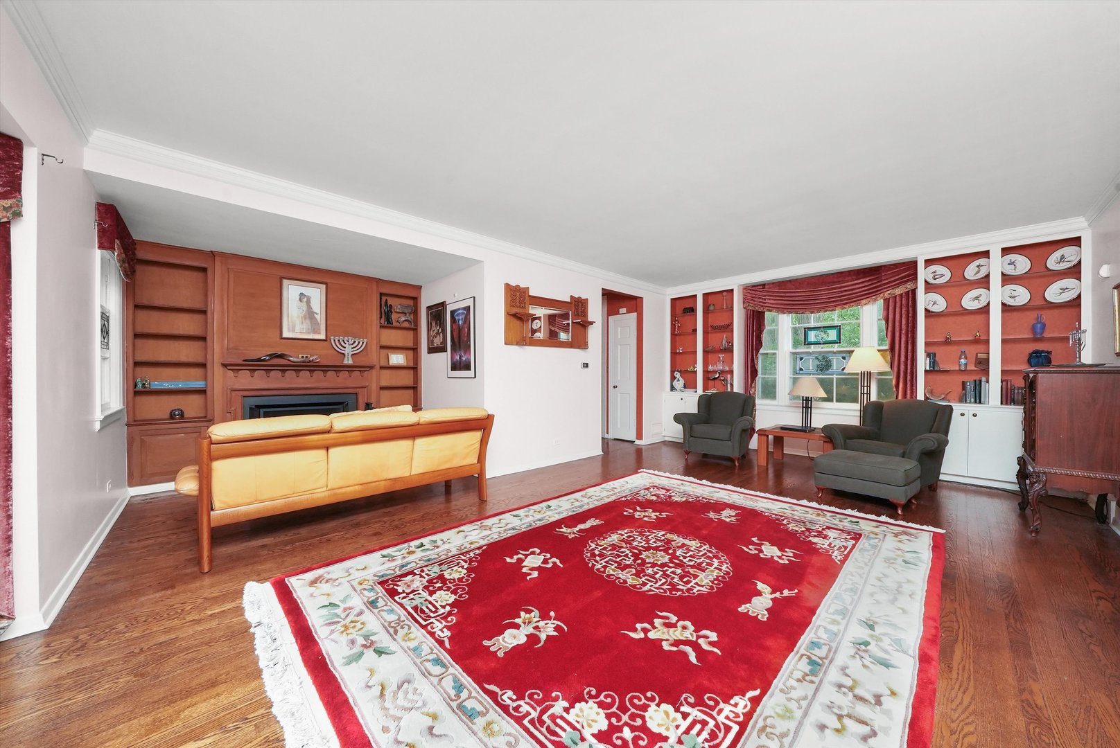600 Riverwoods Road