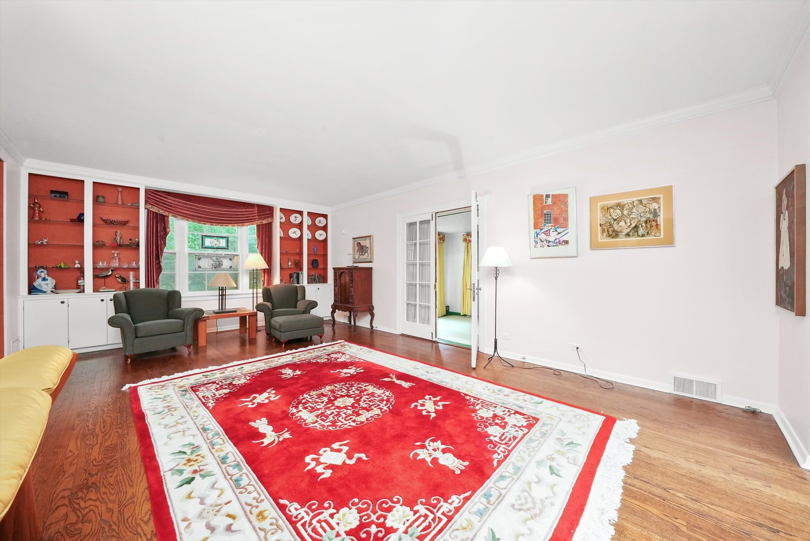 600 Riverwoods Road