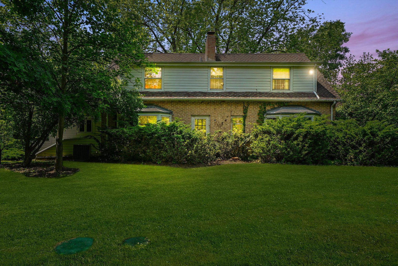 600 Riverwoods Road