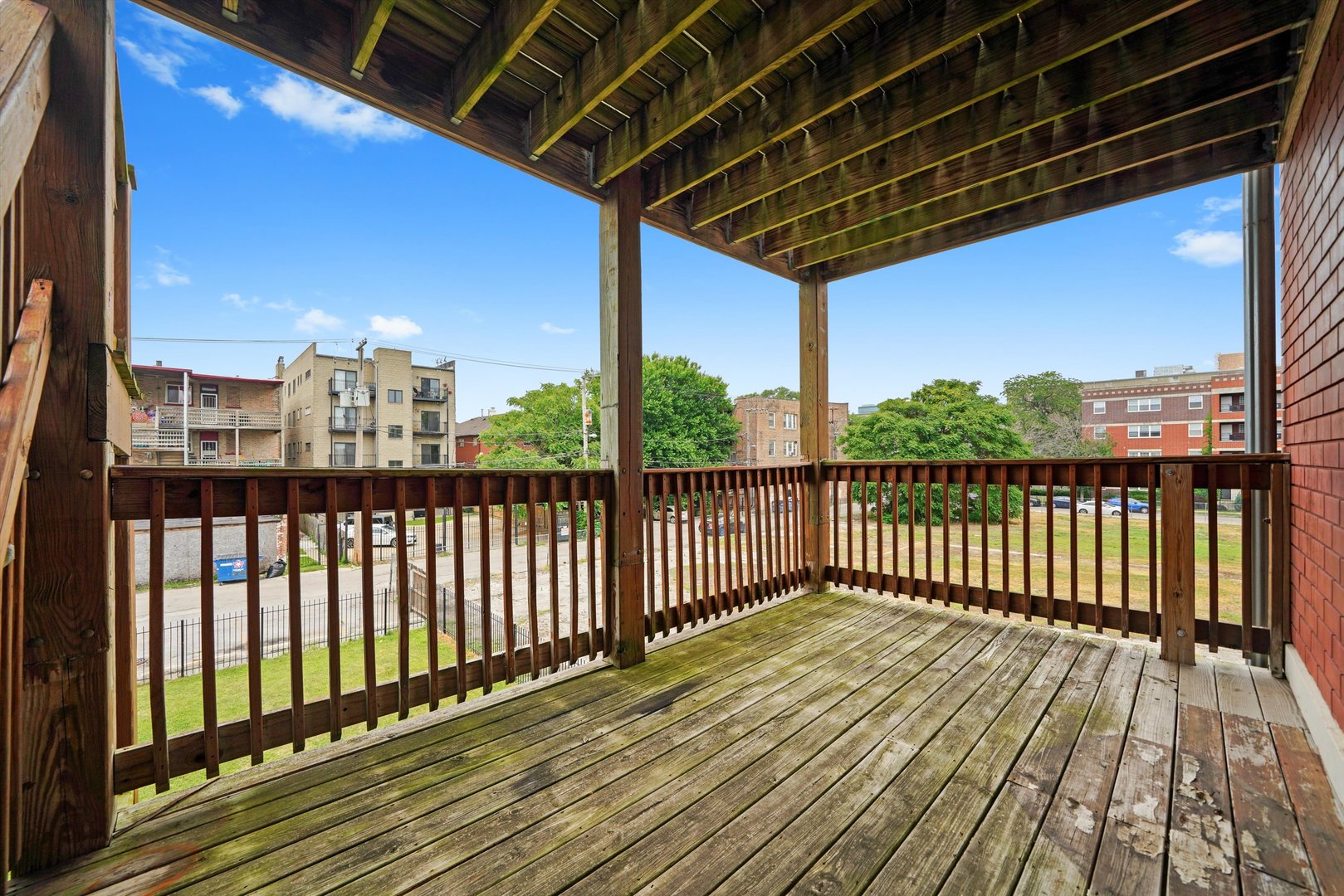 6220 S KENWOOD Avenue Unit: 2N
