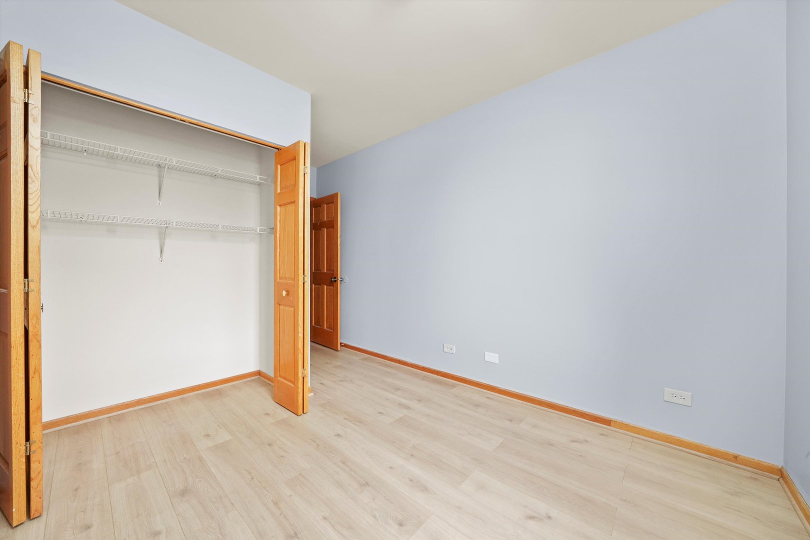 6220 S KENWOOD Avenue Unit: 2N