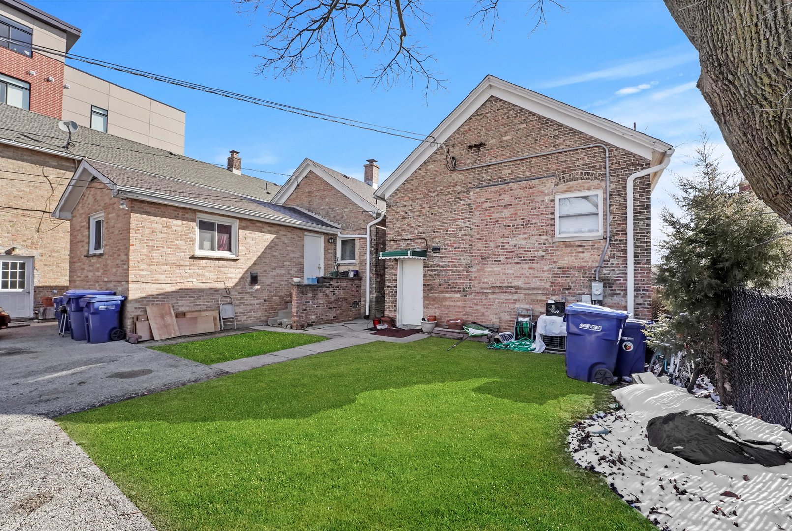 538 Green Bay Road