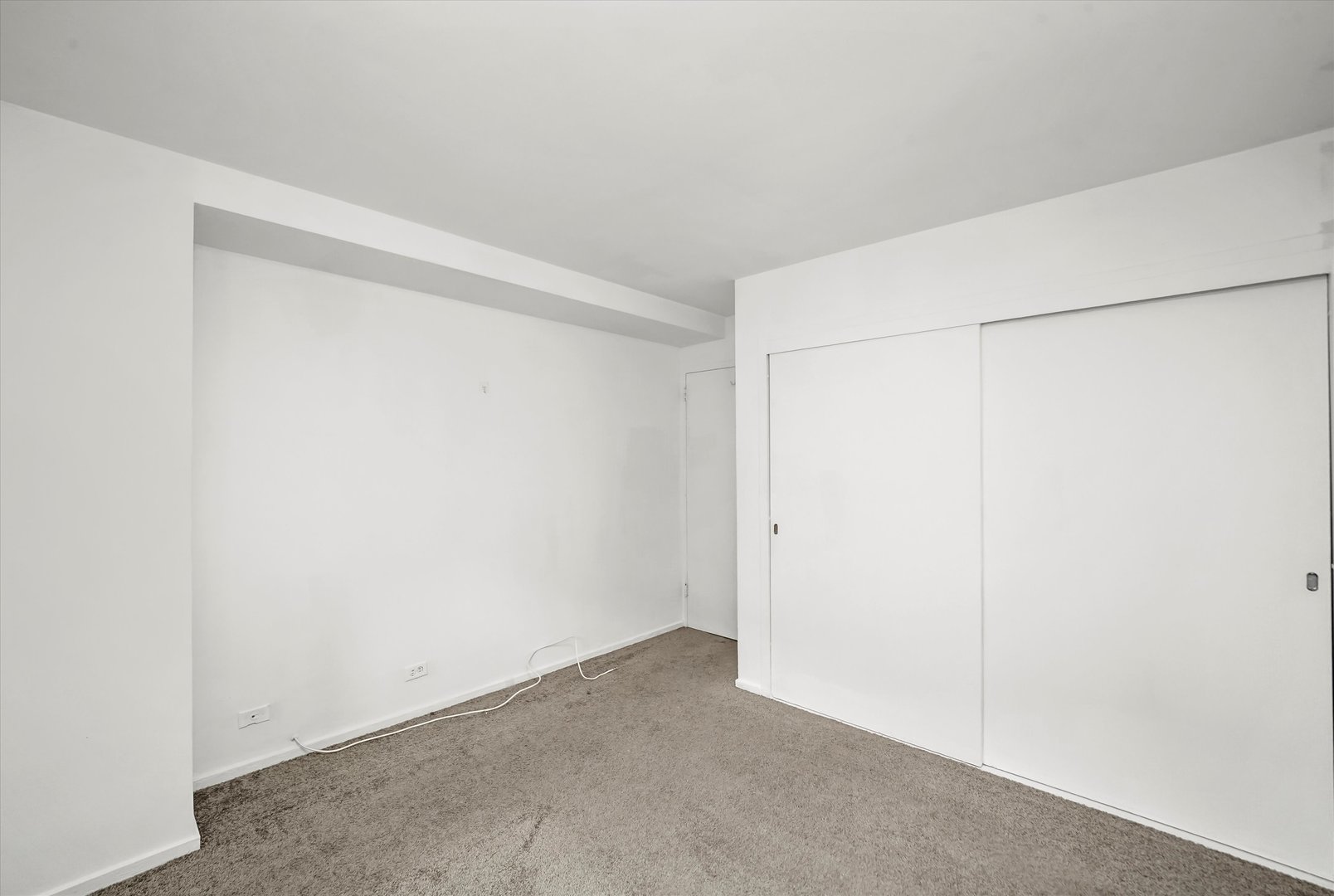 3950 N Lake Shore Drive Unit: 1728