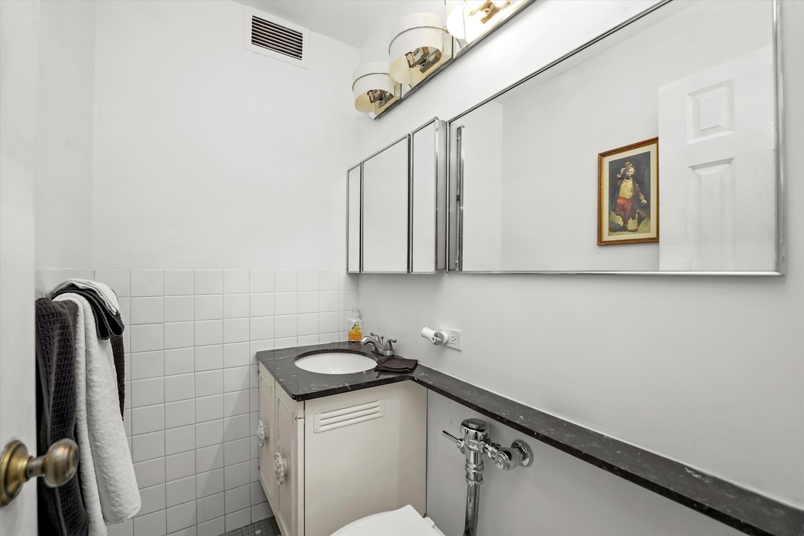 3950 N Lake Shore Drive Unit: 1728