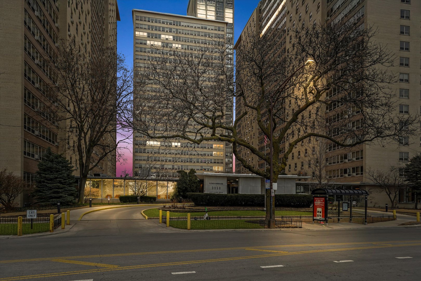 3950 N Lake Shore Drive Unit: 1728
