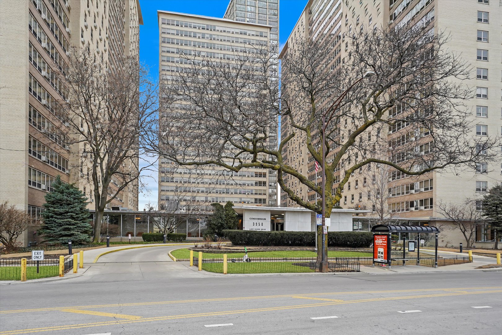 3950 N Lake Shore Drive Unit: 1728