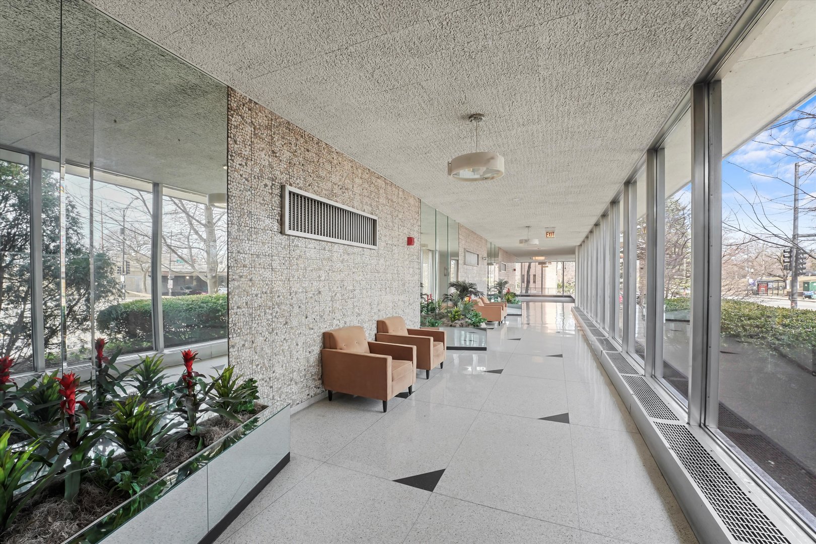 3950 N Lake Shore Drive Unit: 1728