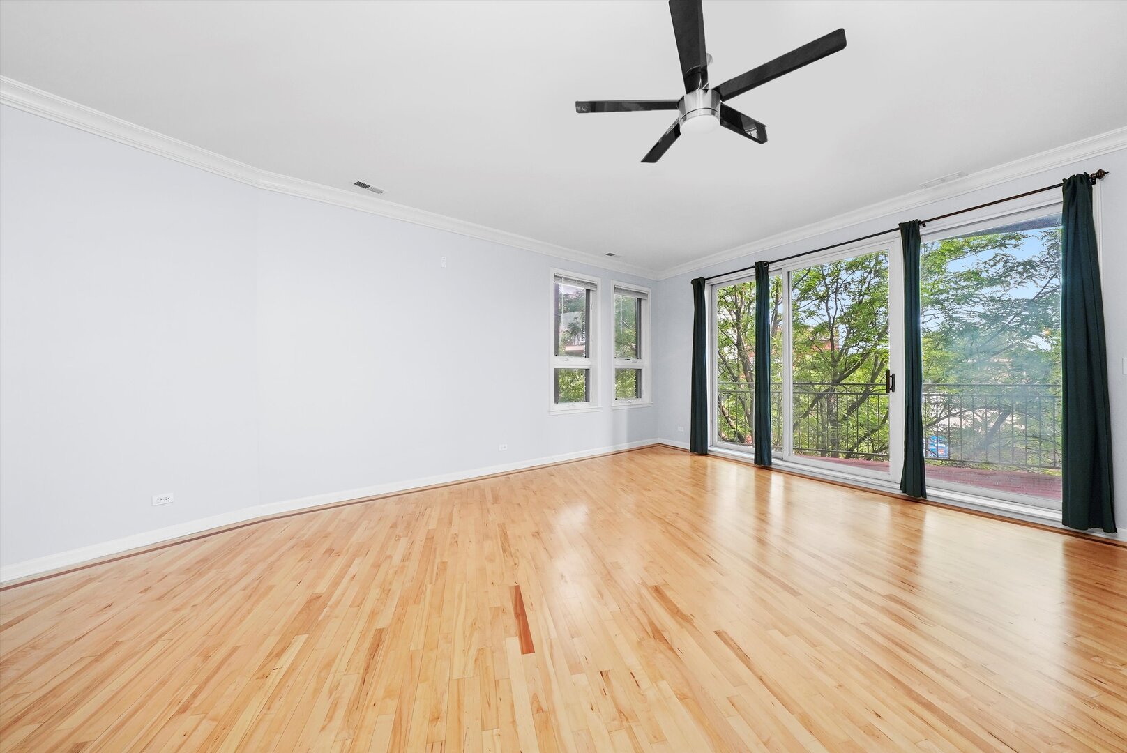 2629 W Chicago Avenue Unit: 3
