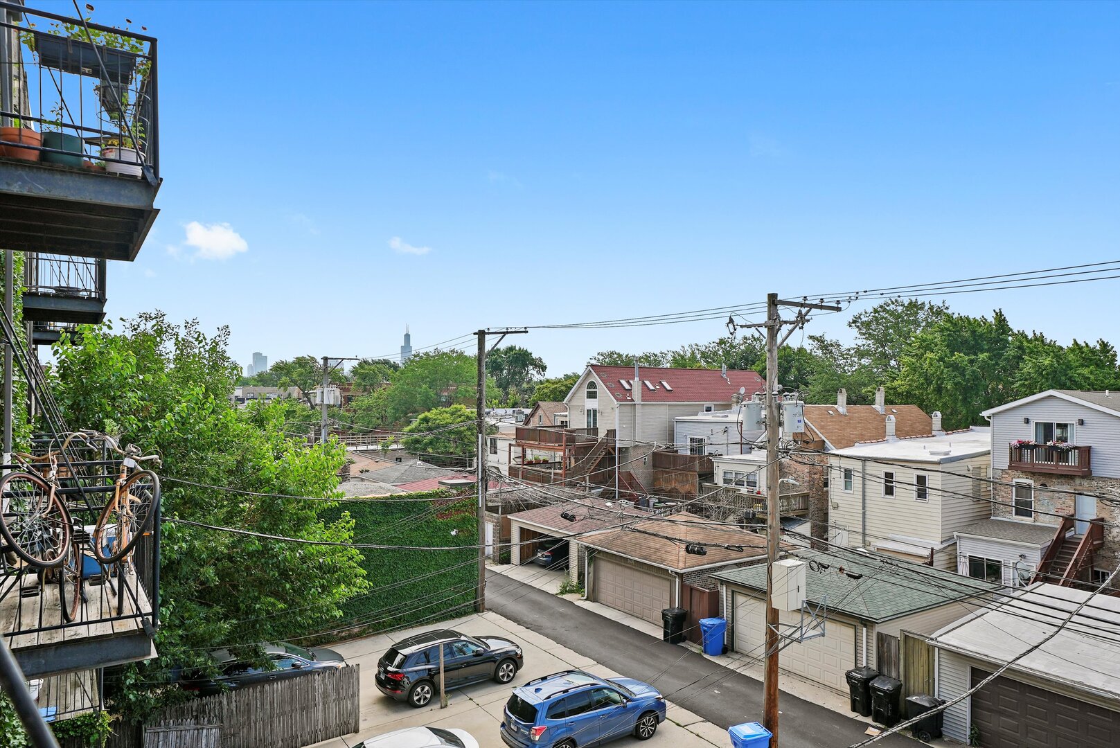 2629 W Chicago Avenue Unit: 3
