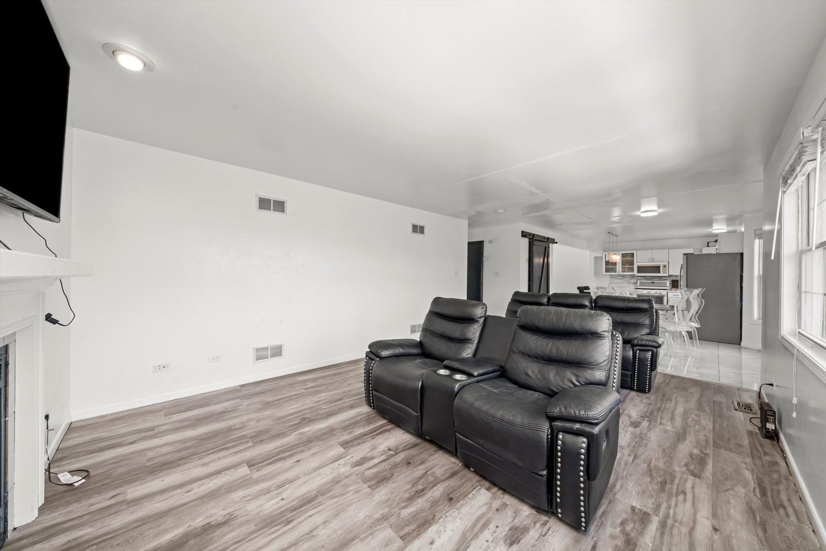 3032 SANDY RIDGE Drive