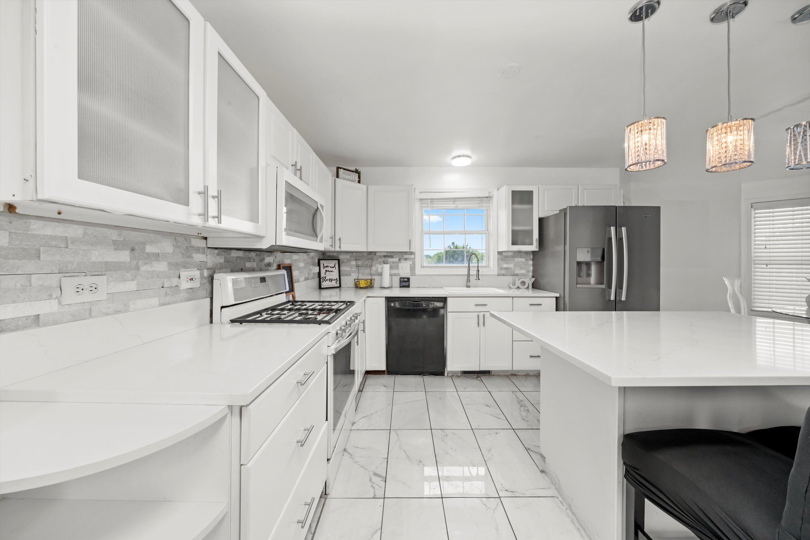 3032 SANDY RIDGE Drive