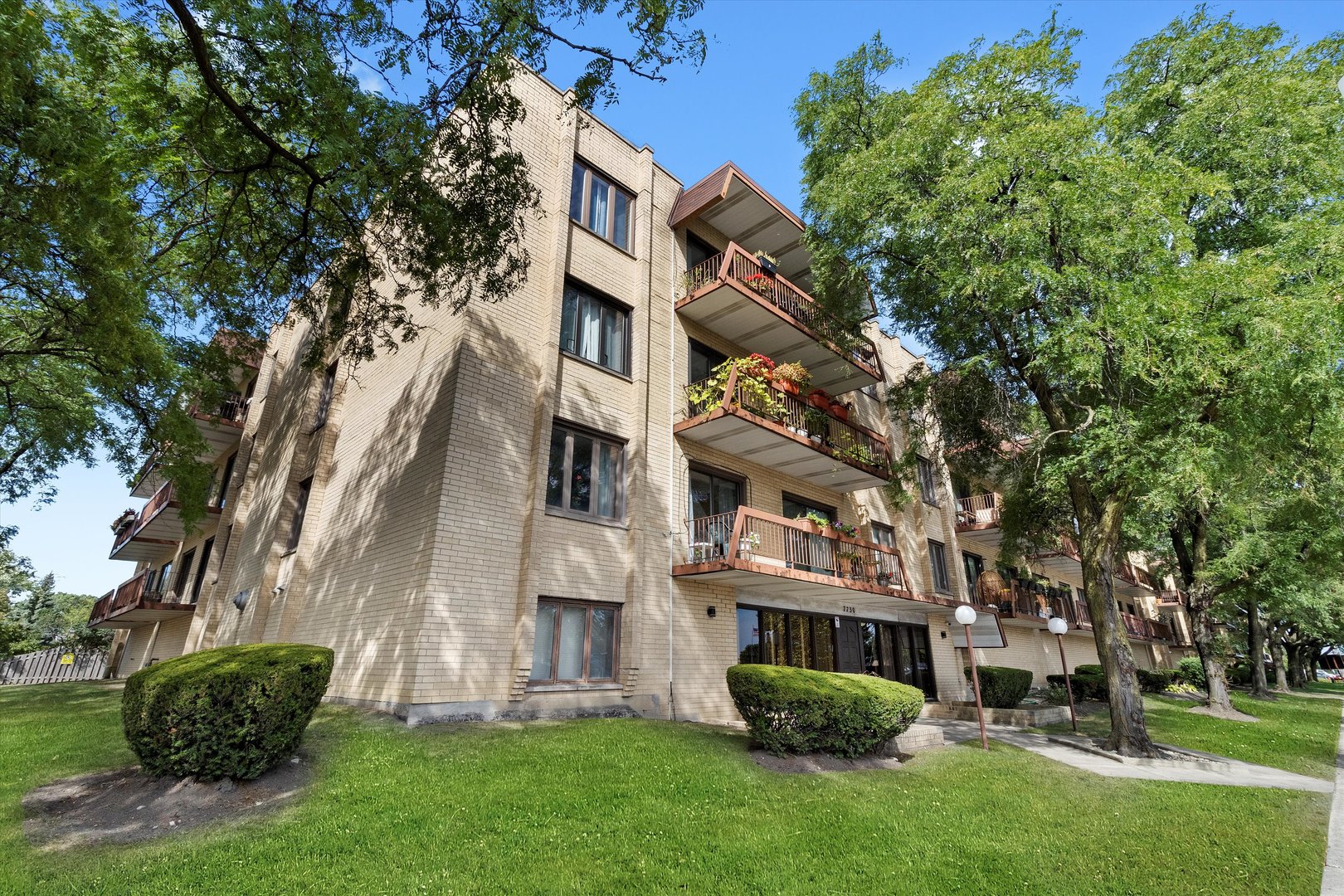 7730 Dempster Street Unit: 304
