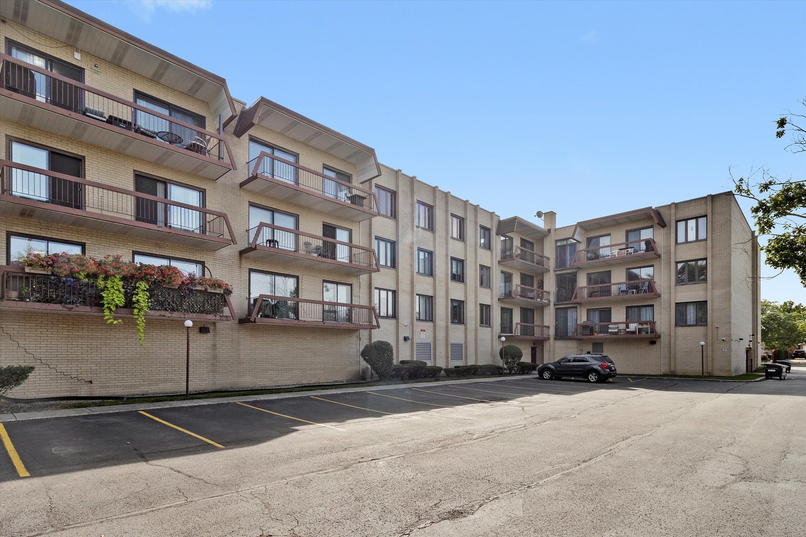7730 Dempster Street Unit: 304