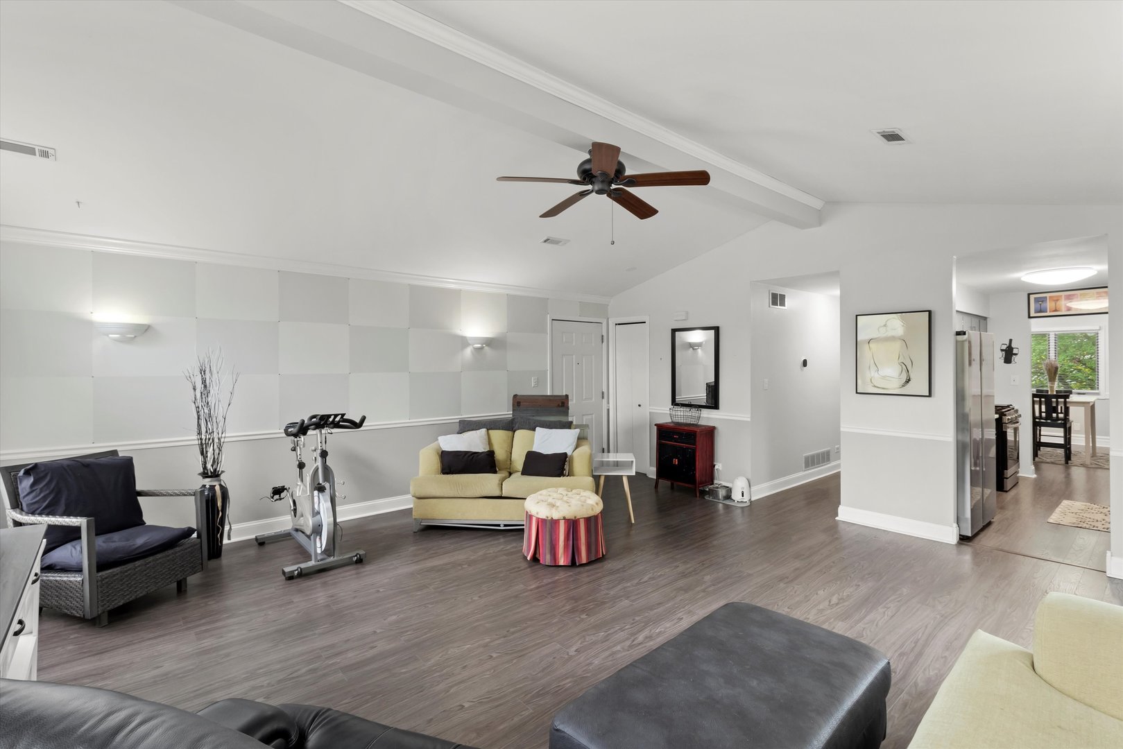2626 Crescenzo Drive Unit: F