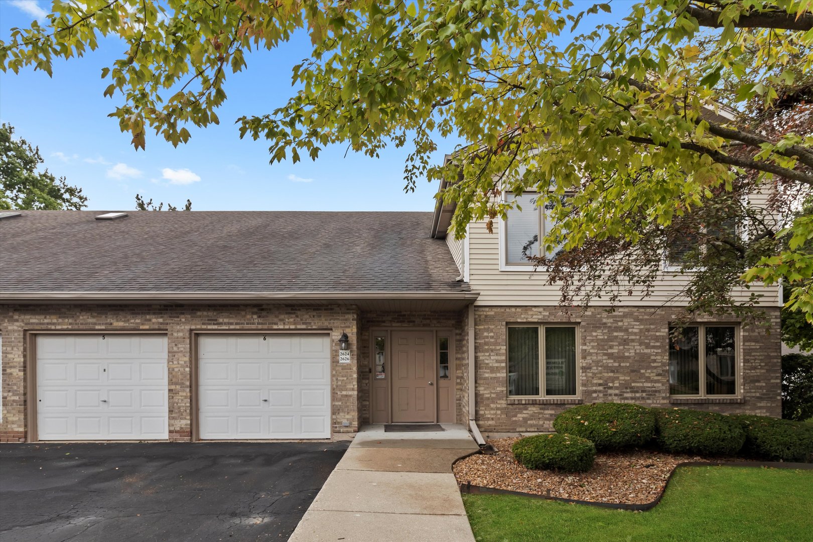 2626 Crescenzo Drive Unit: F