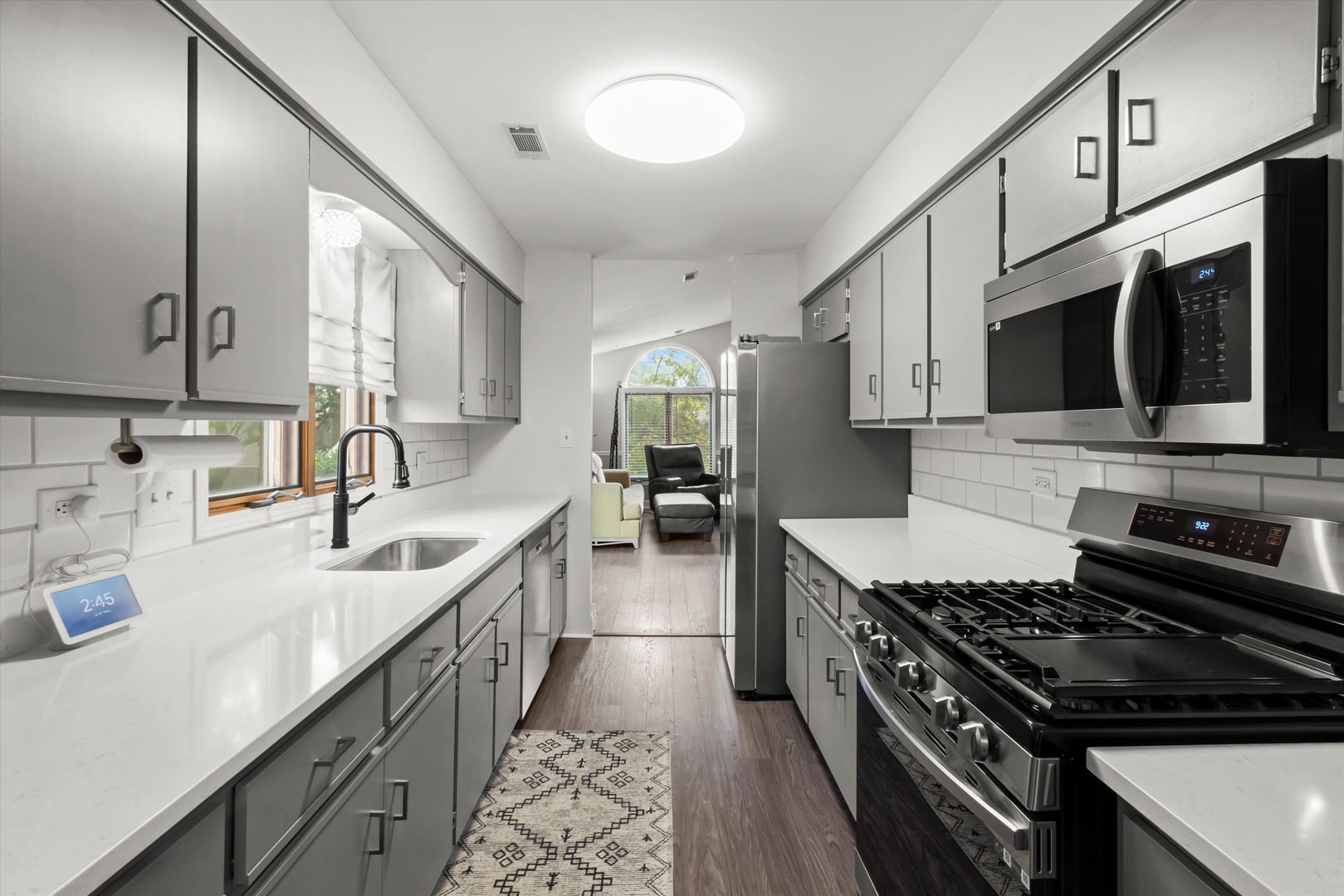 2626 Crescenzo Drive Unit: F